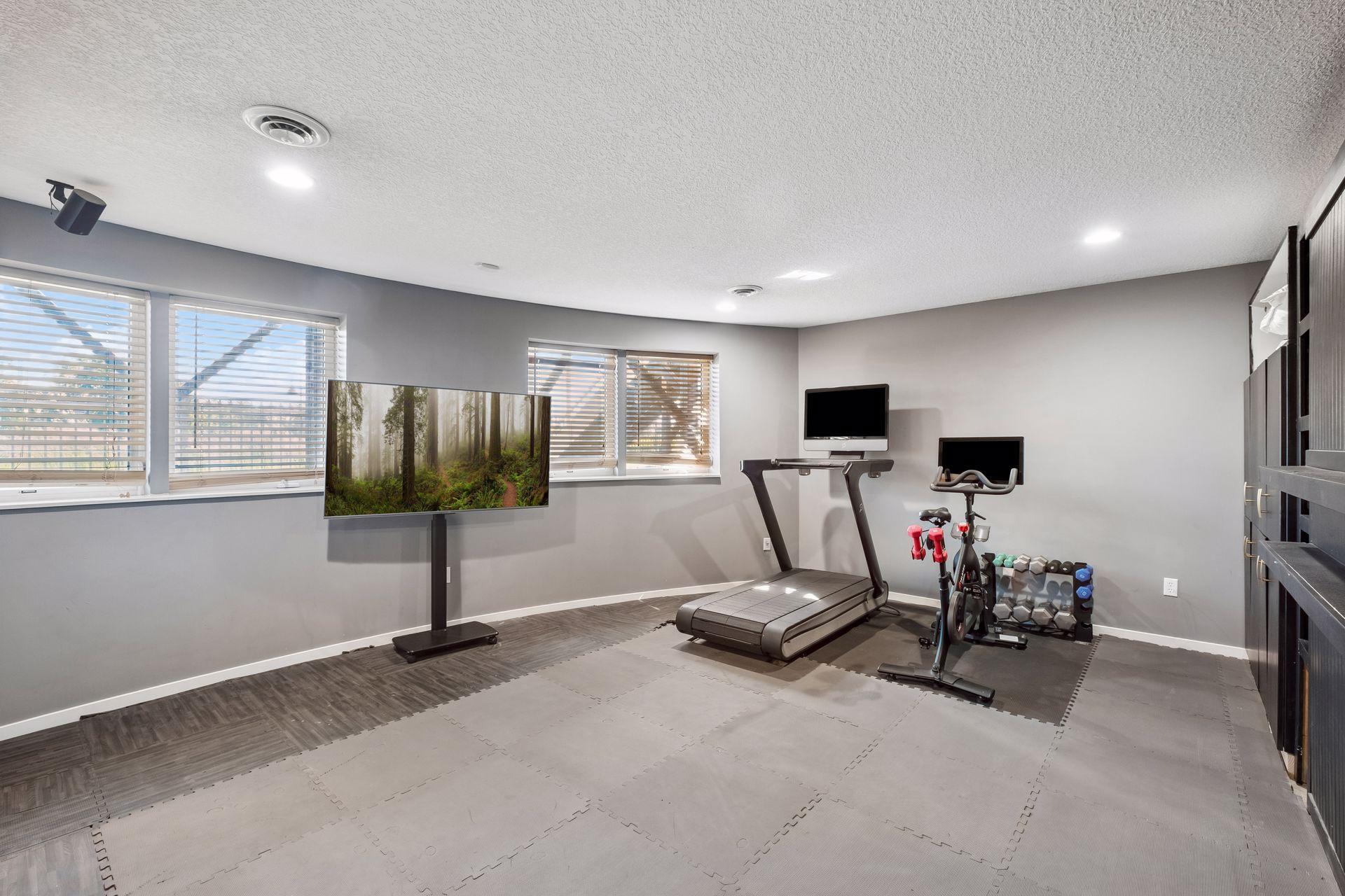 View of Residential at 2313 River Pointe Circle, Minneapolis MN 55411, Minneapolis (45 of 59) - Mike Wilen | Minnesota Team Real Estate