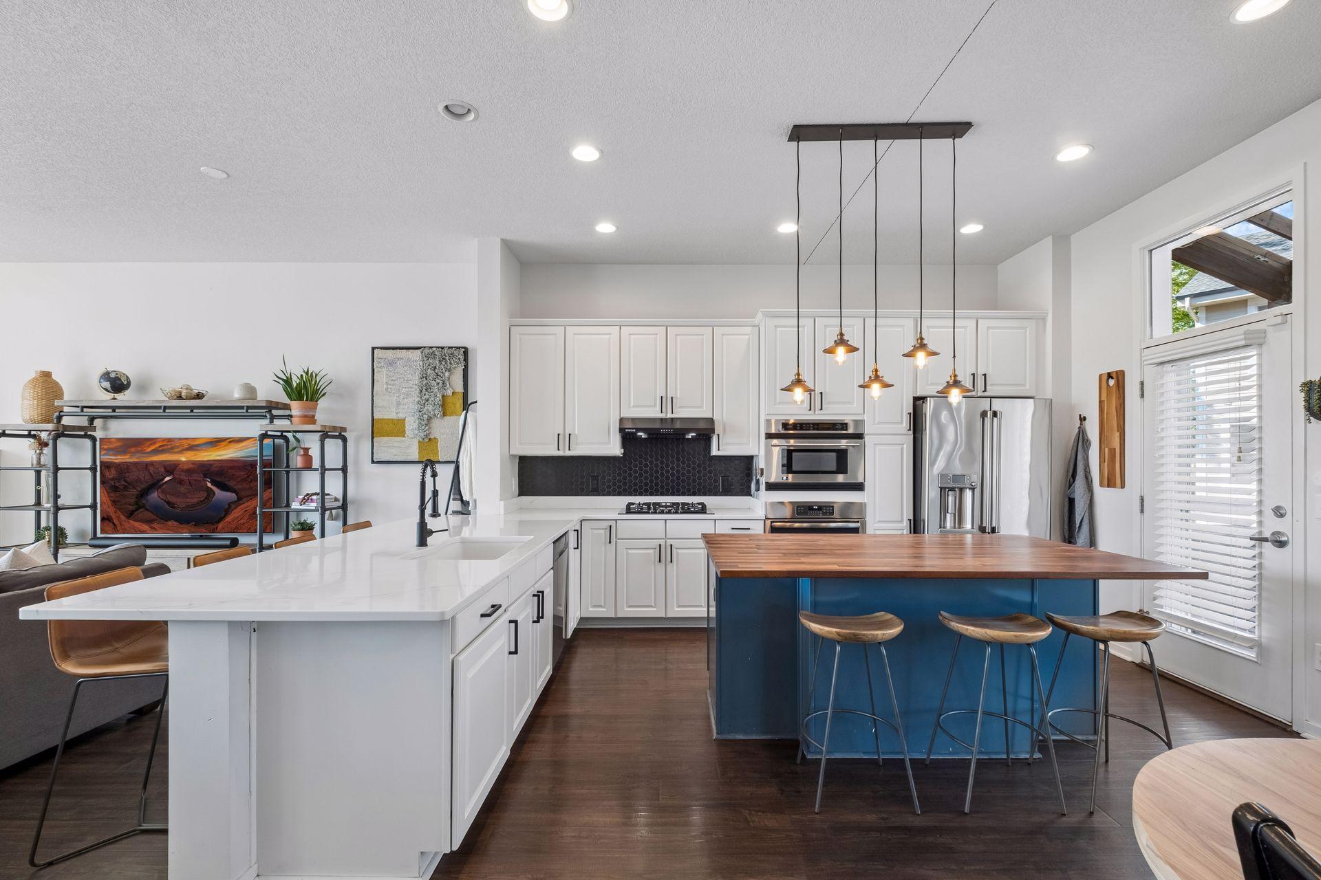 View of Residential at 2313 River Pointe Circle, Minneapolis MN 55411, Minneapolis (12 of 59) - Mike Wilen | Minnesota Team Real Estate