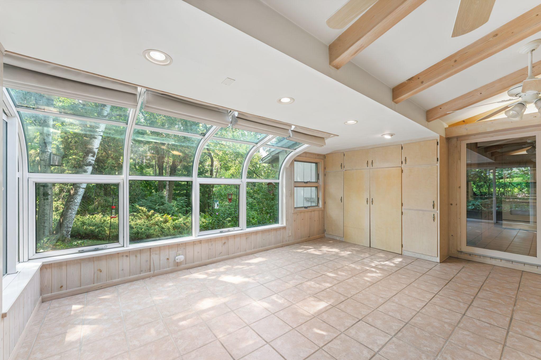 View of Residential at 4723 Forest Circle, Minnetonka MN 55345, Minnetonka (14 of 33) - Mike Wilen | Minnesota Team Real Estate