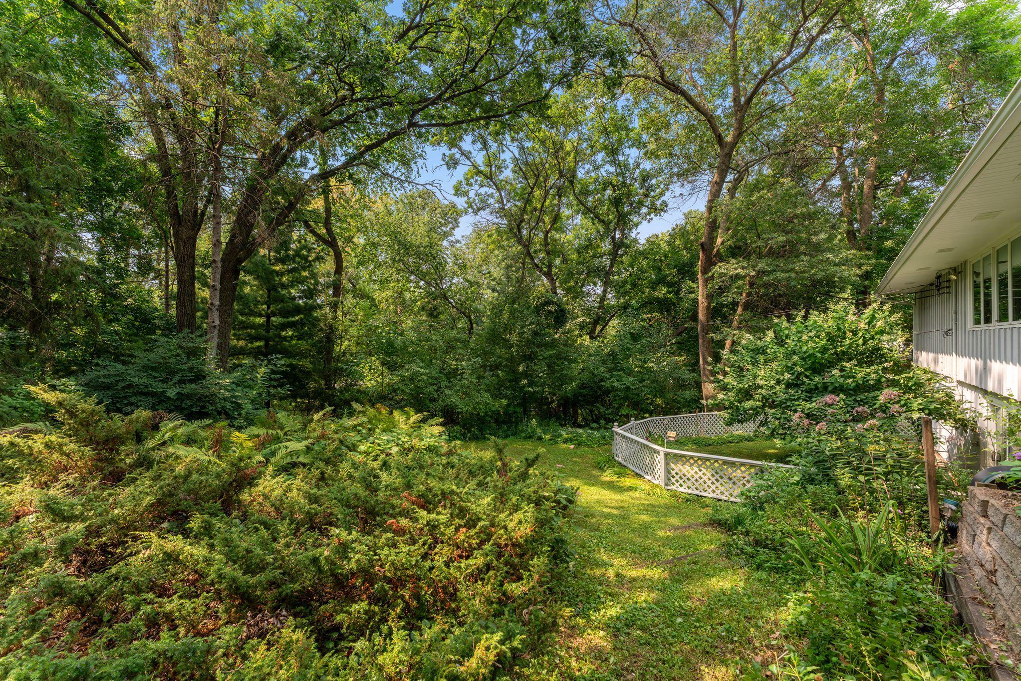 View of Residential at 4723 Forest Circle, Minnetonka MN 55345, Minnetonka (9 of 33) - Mike Wilen | Minnesota Team Real Estate