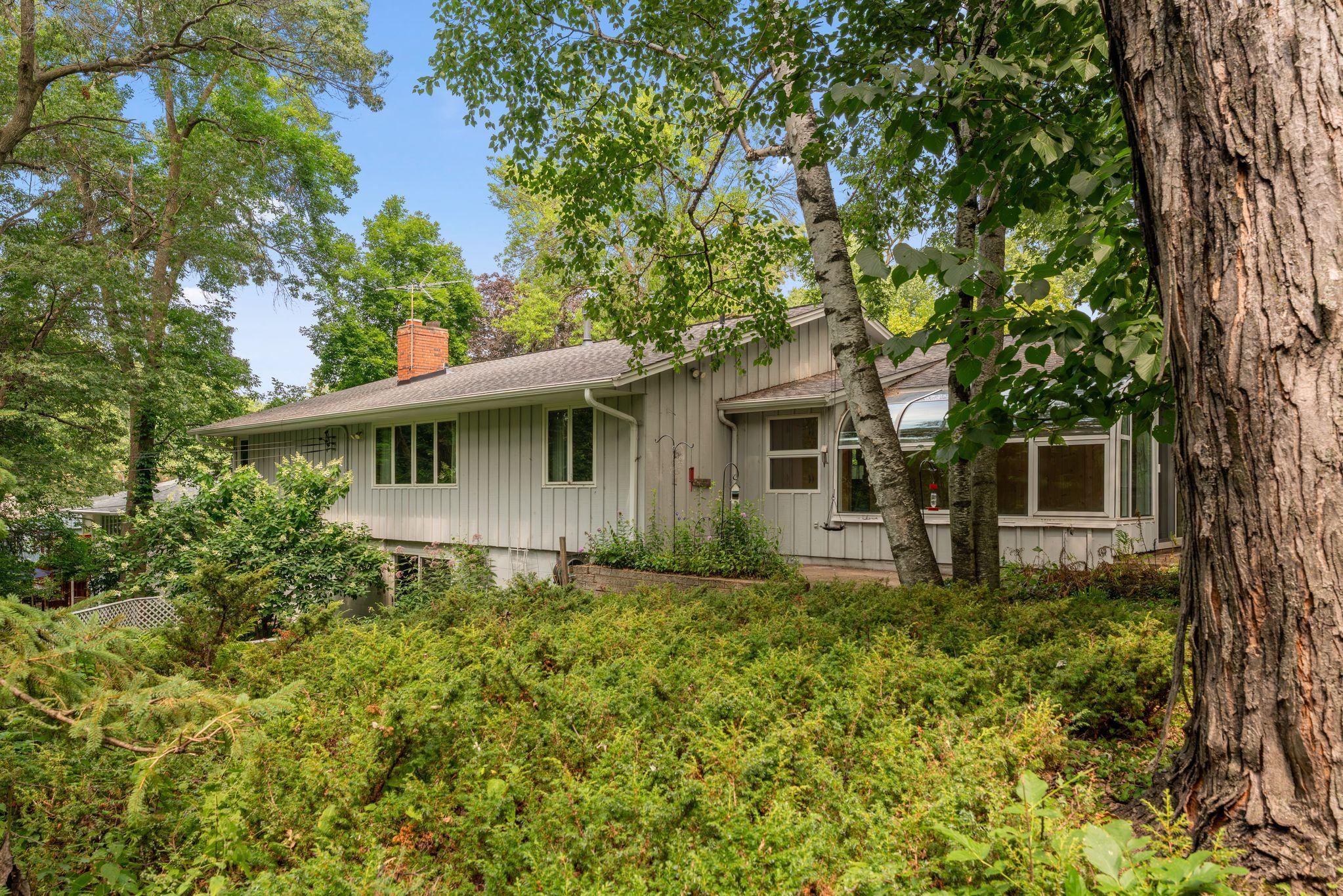 View of Residential at 4723 Forest Circle, Minnetonka MN 55345, Minnetonka (5 of 33) - Mike Wilen | Minnesota Team Real Estate