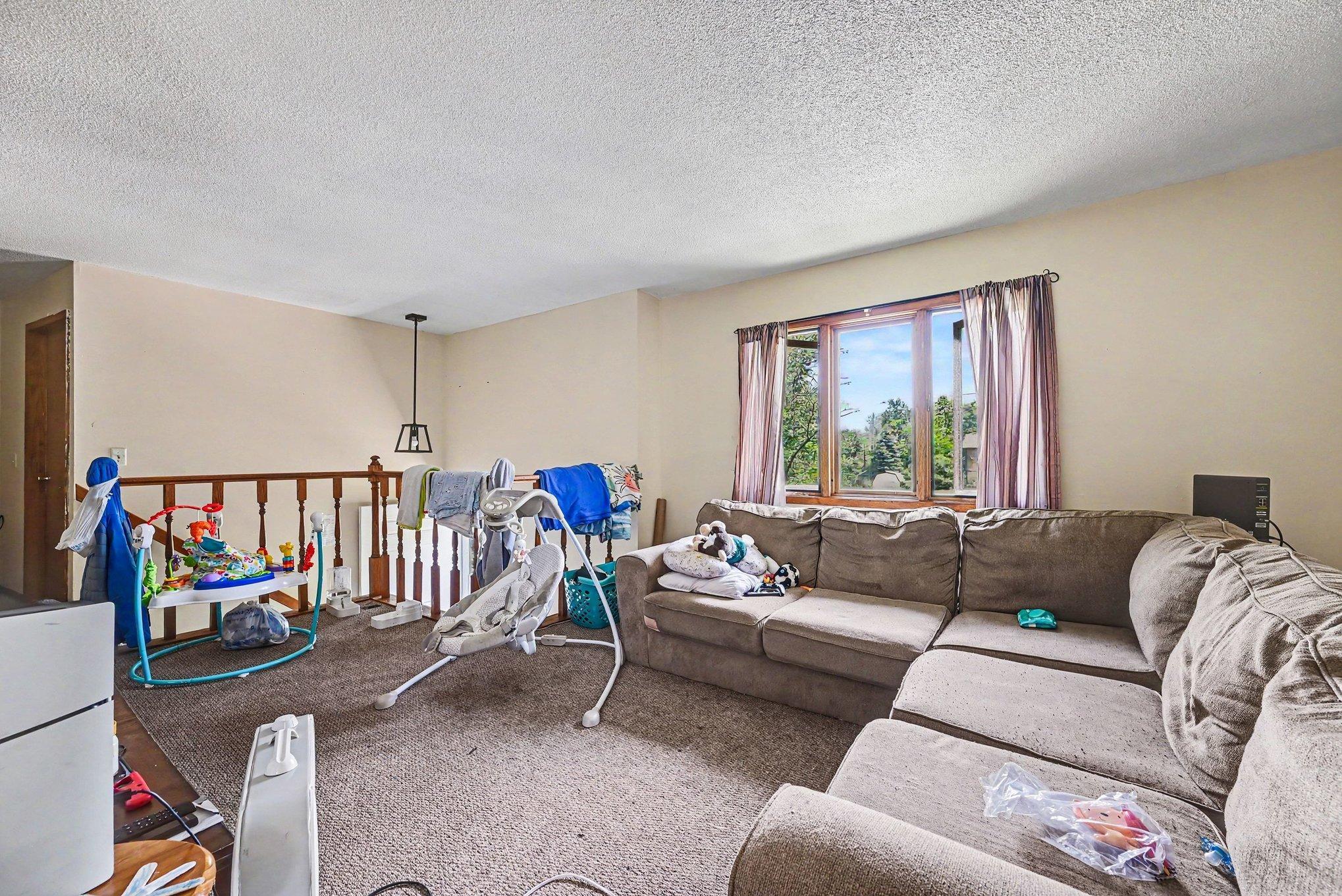 View of Residential at 3103 Colfax Avenue, Minneapolis MN 55411, Minneapolis (7 of 12) - Mike Wilen | Minnesota Team Real Estate