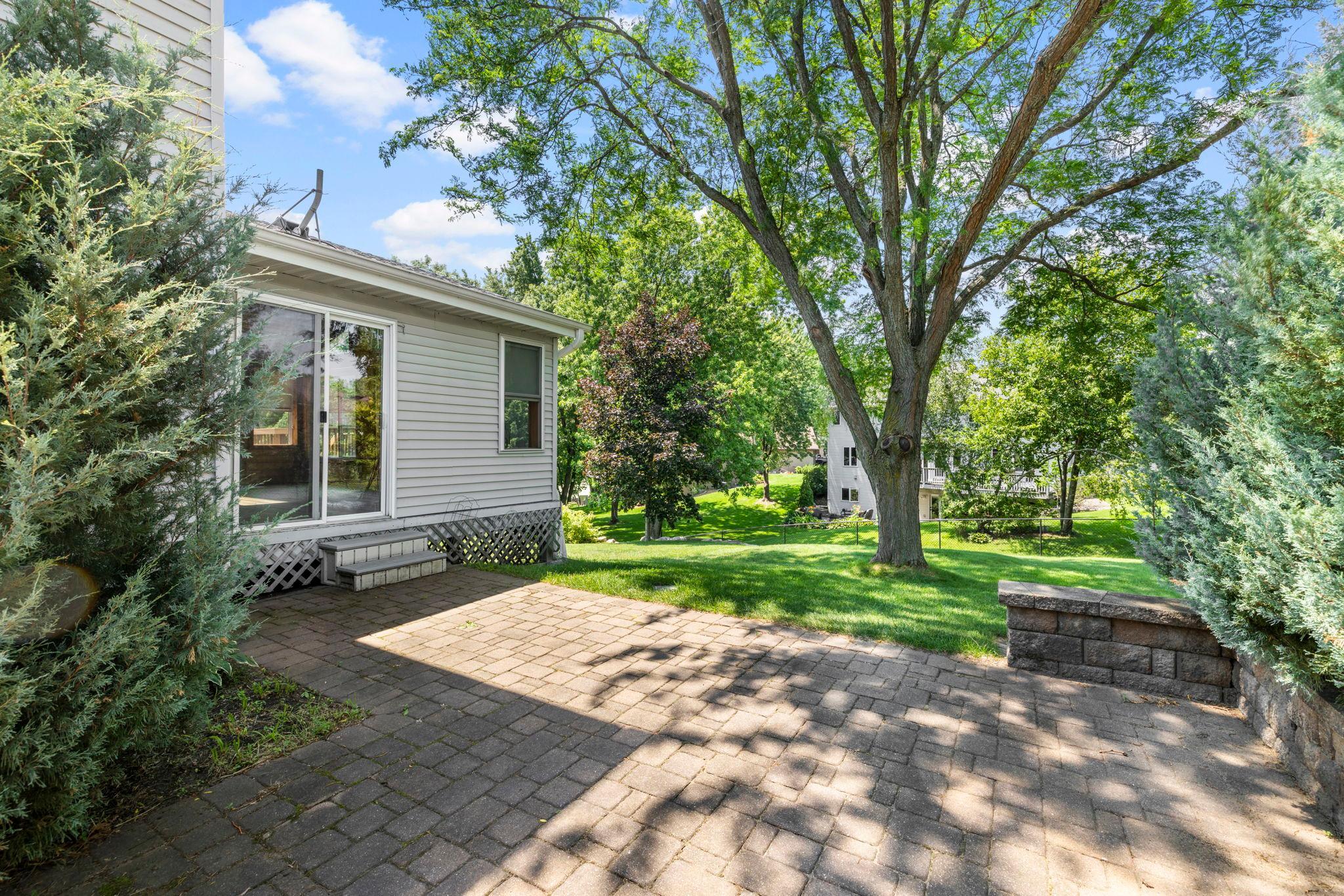 View of Residential at 4629 Weston Hills Drive, Eagan MN 55123, Eagan (66 of 73) - Mike Wilen | Minnesota Team Real Estate