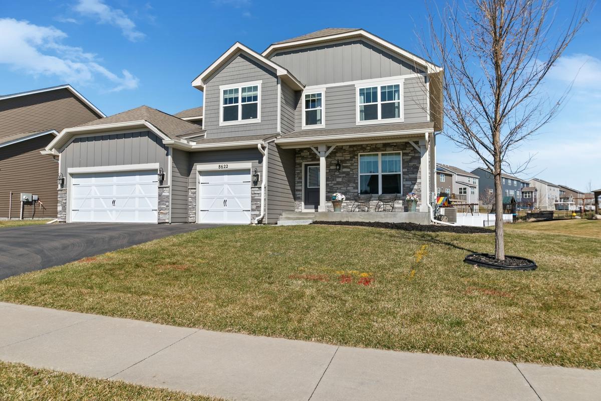 View of Residential at 8622 Platinum Cove, Woodbury MN 55129, Woodbury (2 of 28) - Mike Wilen | Minnesota Team Real Estate