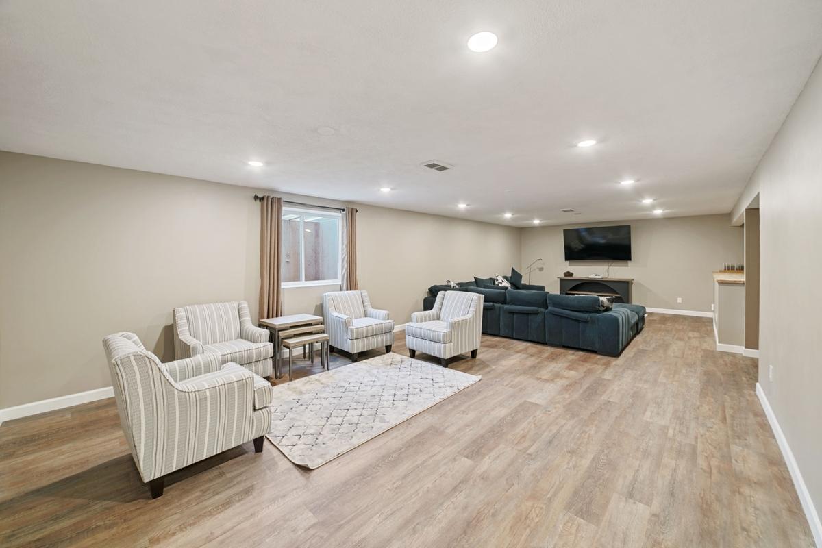 View of Residential at 8622 Platinum Cove, Woodbury MN 55129, Woodbury (22 of 28) - Mike Wilen | Minnesota Team Real Estate