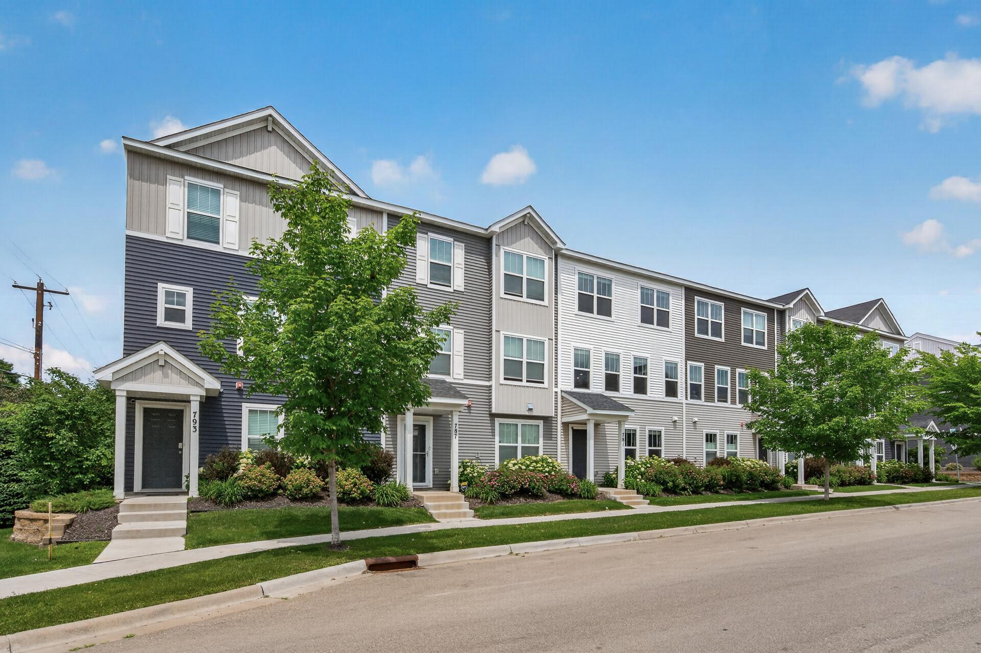 View of Residential at 781 Midtown Lane, New Brighton MN 55112, New Brighton - Mike Wilen | Minnesota Team Real Estate