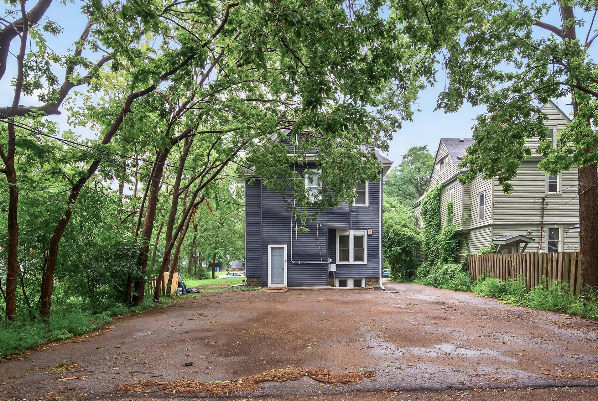 View of Residential Income at 812 7th Street, Minneapolis MN 55414, Minneapolis (50 of 50) - Mike Wilen | Minnesota Team Real Estate