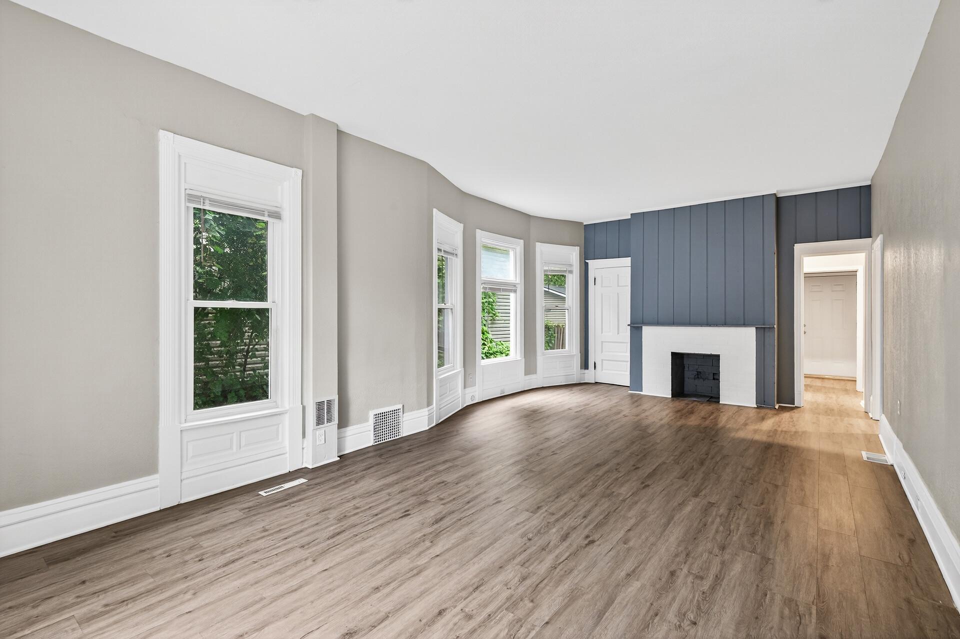 View of Residential Income at 812 7th Street, Minneapolis MN 55414, Minneapolis (6 of 50) - Mike Wilen | Minnesota Team Real Estate