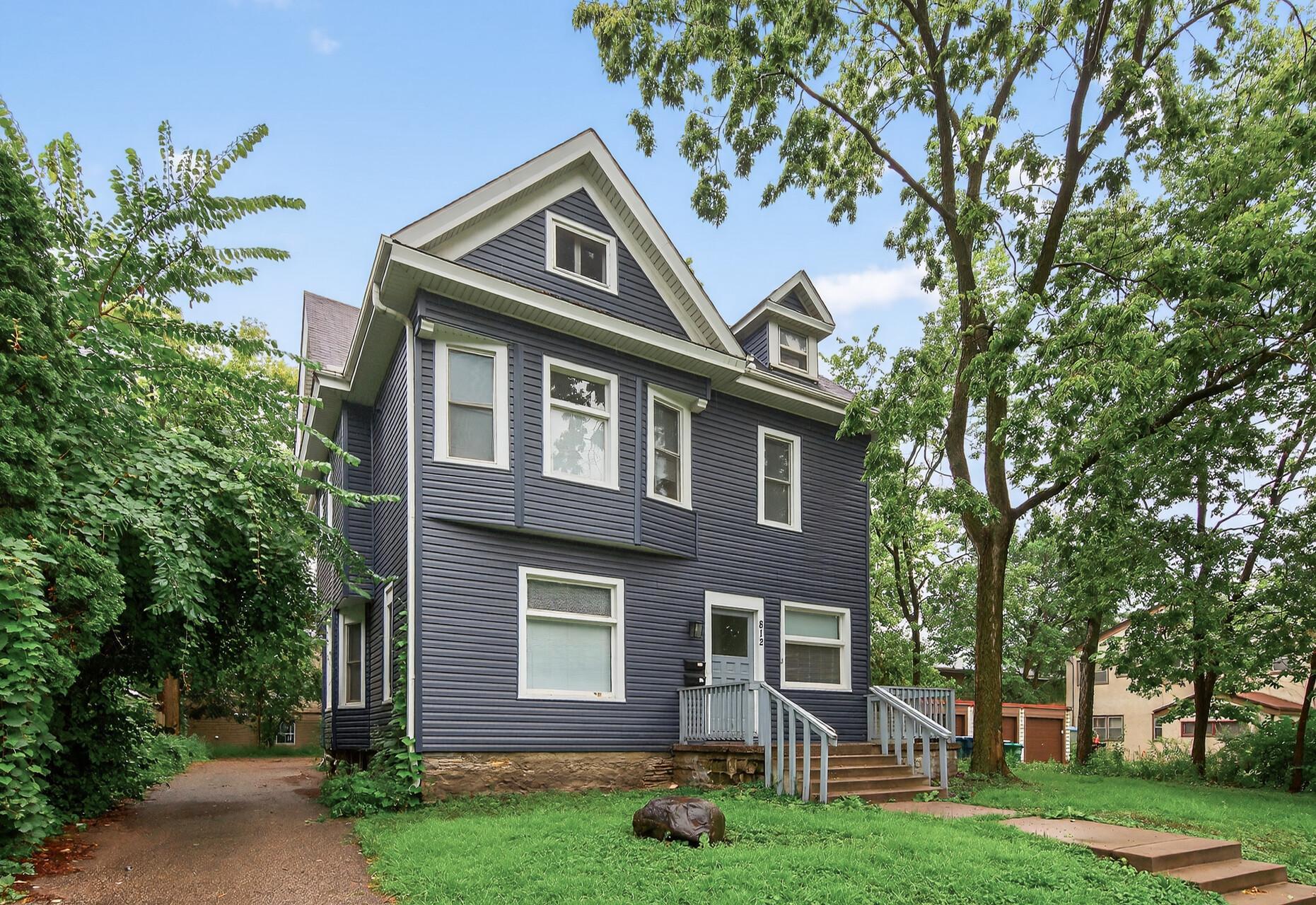 View of Residential Income at 812 7th Street, Minneapolis MN 55414, Minneapolis (2 of 50) - Mike Wilen | Minnesota Team Real Estate