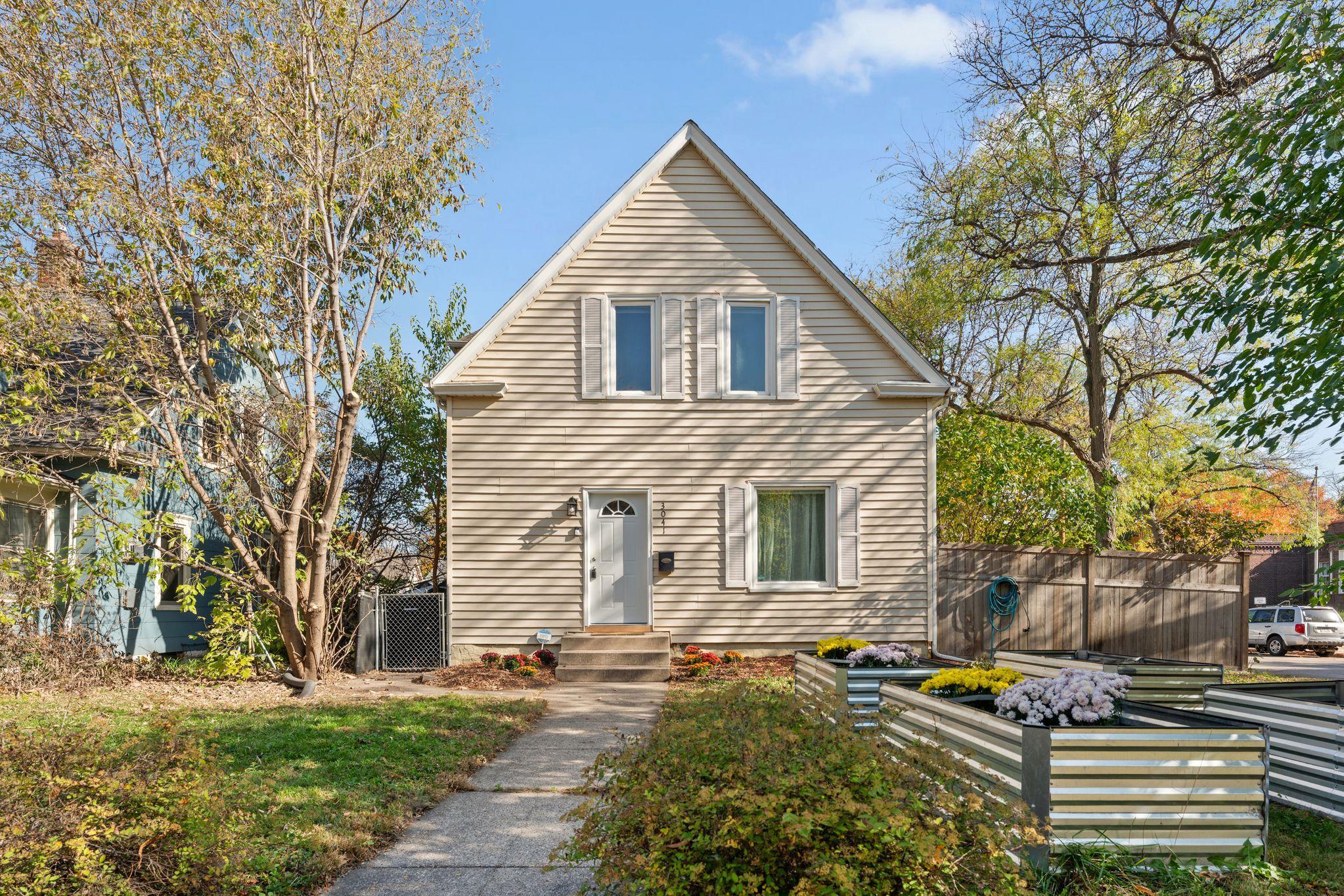 View of Residential at 3041 30th Avenue, Minneapolis MN 55406, Minneapolis (4 of 83) - Mike Wilen | Minnesota Team Real Estate