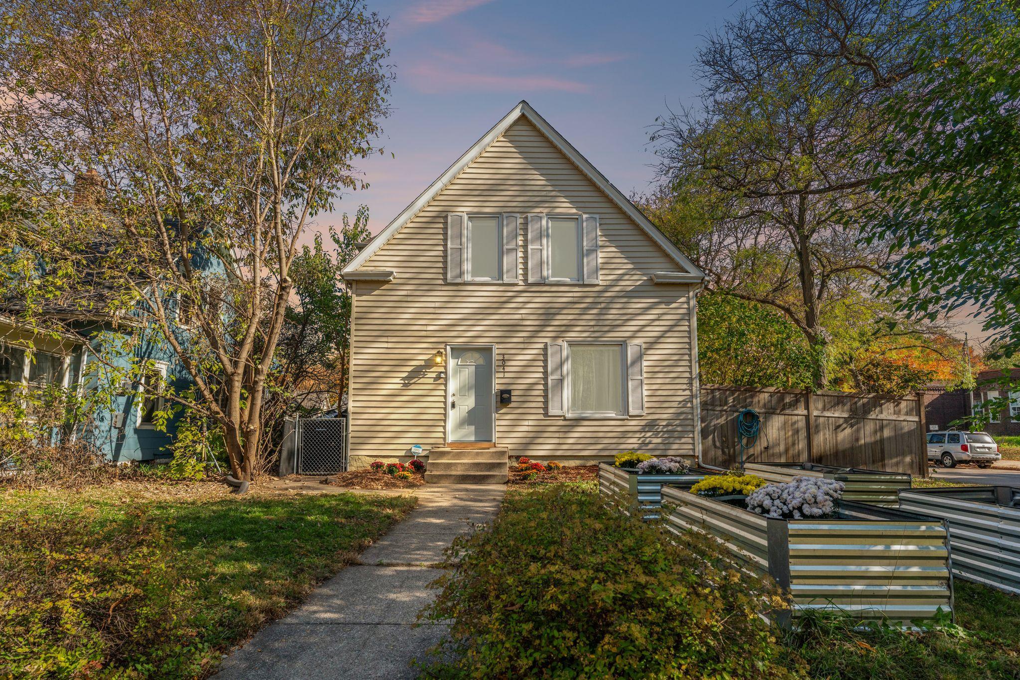View of Single Family at 3041 30th Avenue, Minneapolis - Mike Wilen | Minnesota Team Real Estate