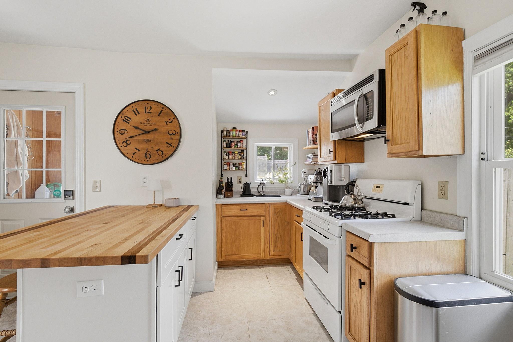 View of Residential at 234 Sidney Street, Saint Paul MN 55107, Saint Paul (12 of 30) - Mike Wilen | Minnesota Team Real Estate