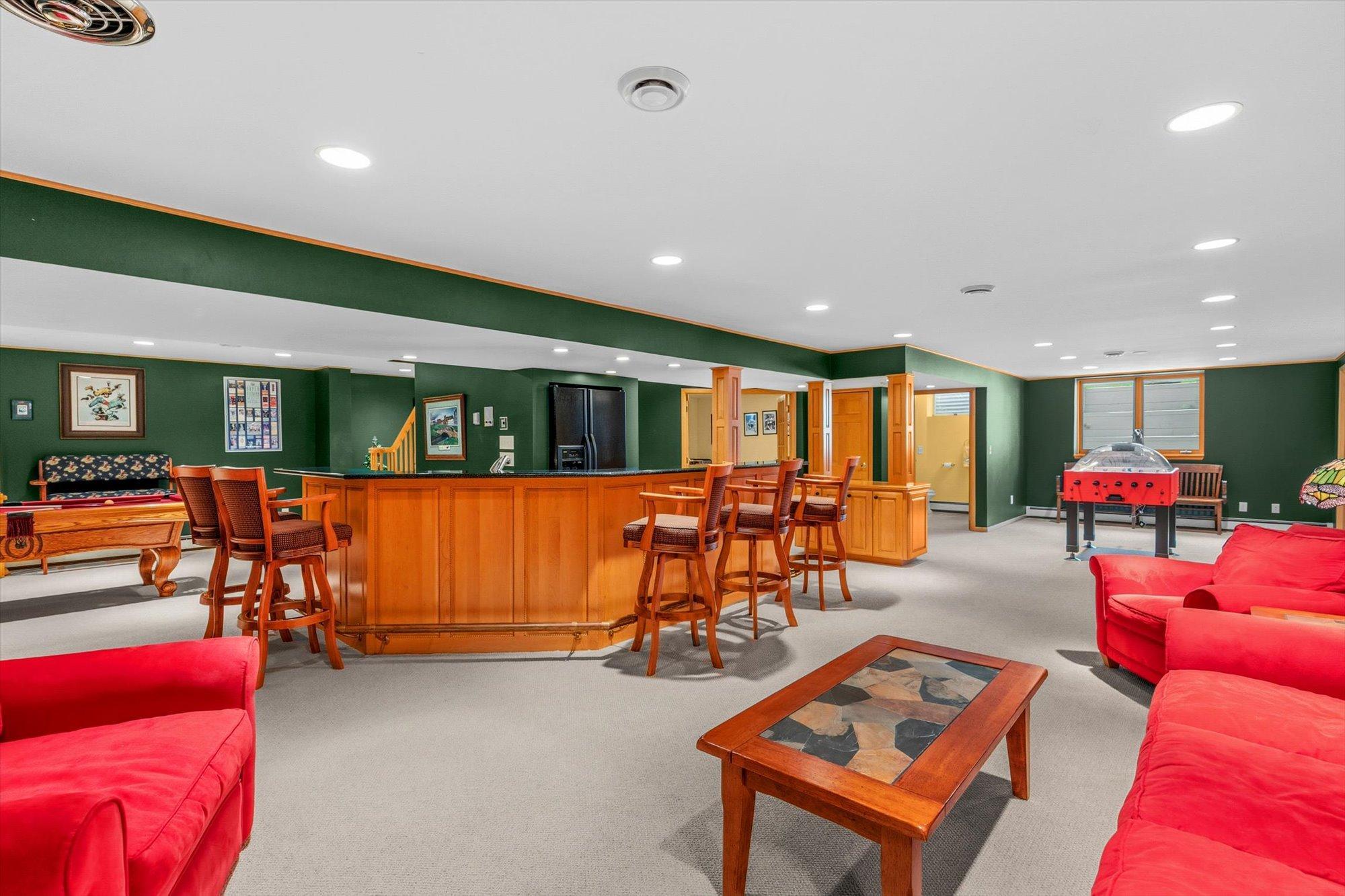 View of Residential at 6716 Shore Drive, Edina MN 55435, Edina (38 of 40) - Mike Wilen | Minnesota Team Real Estate