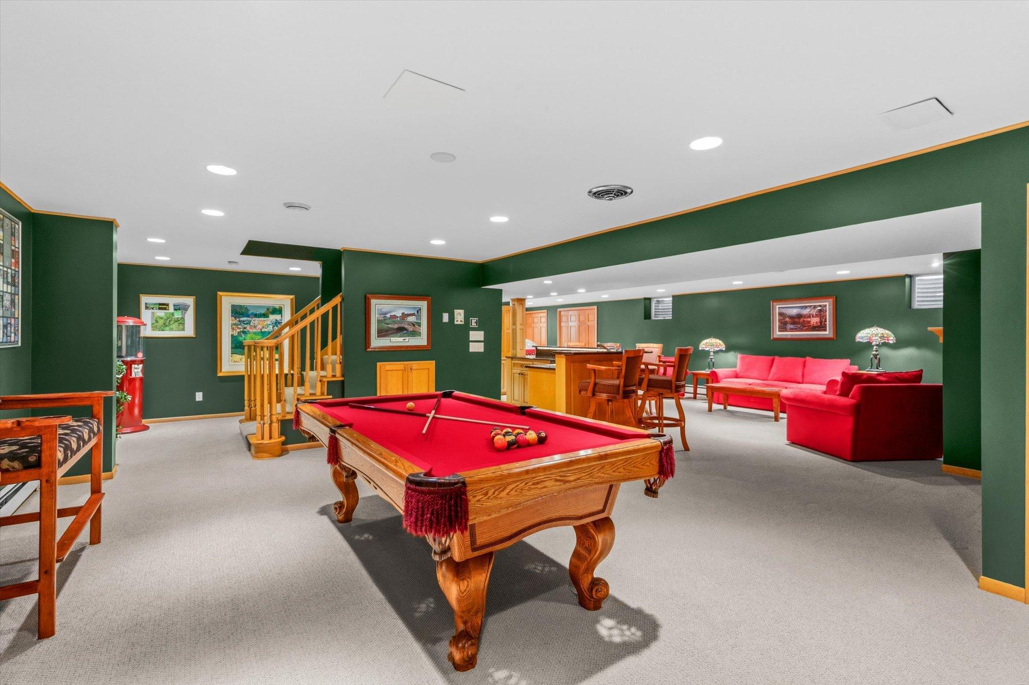 View of Residential at 6716 Shore Drive, Edina MN 55435, Edina (36 of 40) - Mike Wilen | Minnesota Team Real Estate