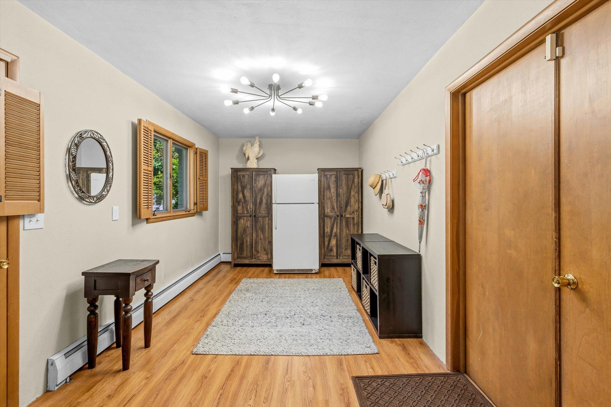 View of Residential at 6716 Shore Drive, Edina MN 55435, Edina (31 of 40) - Mike Wilen | Minnesota Team Real Estate
