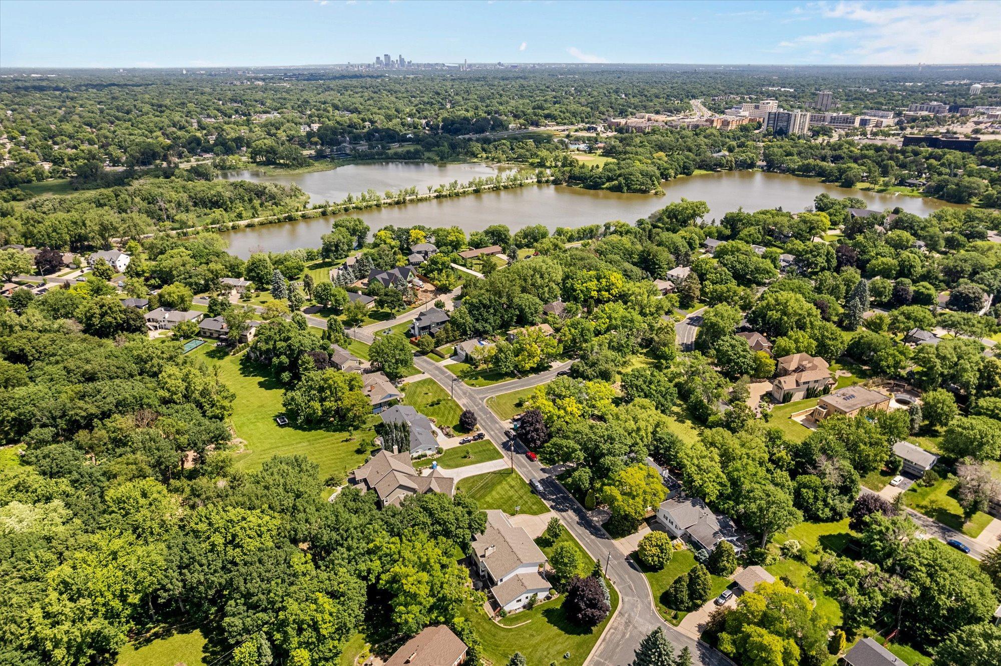 View of Residential at 6716 Shore Drive, Edina MN 55435, Edina (10 of 40) - Mike Wilen | Minnesota Team Real Estate