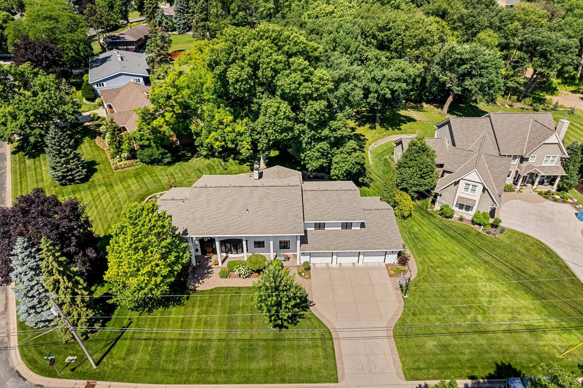 View of Residential at 6716 Shore Drive, Edina MN 55435, Edina (9 of 40) - Mike Wilen | Minnesota Team Real Estate