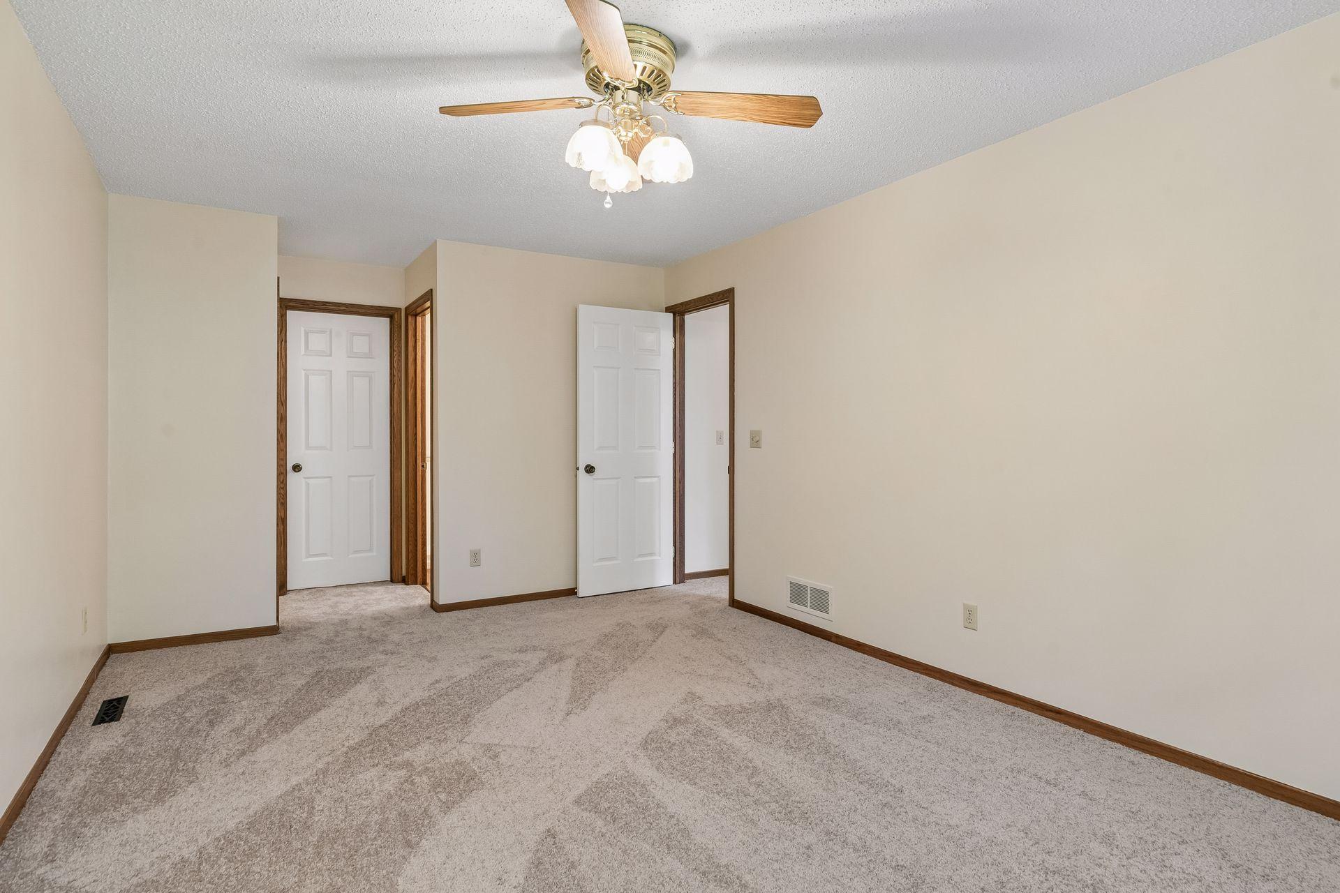 View of Residential at 1799 1/2 County Road E #30, White Bear Lake MN 55110, White Bear Lake (27 of 40) - Mike Wilen | Minnesota Team Real Estate