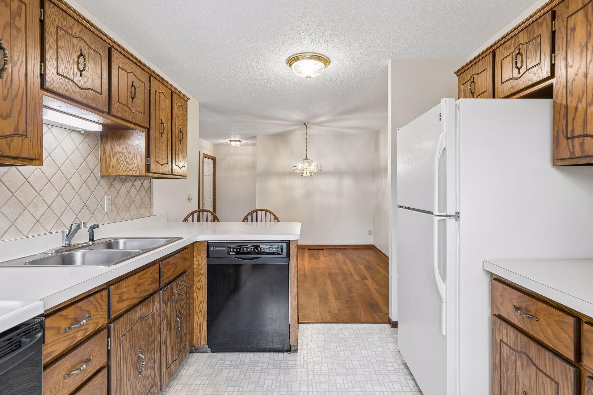 View of Residential at 1799 1/2 County Road E #30, White Bear Lake MN 55110, White Bear Lake (15 of 40) - Mike Wilen | Minnesota Team Real Estate