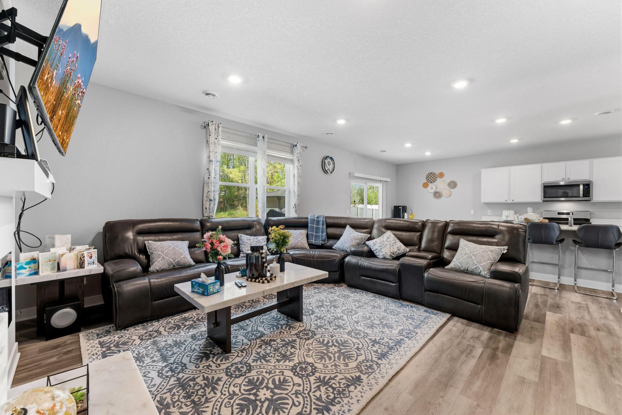 View of Residential at 6670 Pine Arbor Boulevard, Cottage Grove MN 55016, Cottage Grove (8 of 17) - Mike Wilen | Minnesota Team Real Estate