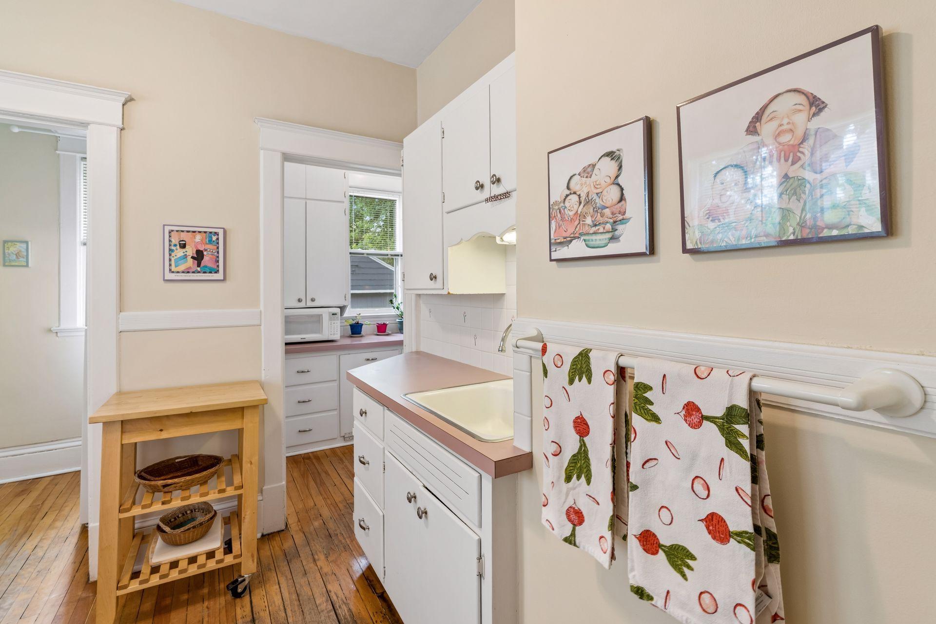 View of Residential at 1092 15th Avenue, Minneapolis MN 55414, Minneapolis (11 of 30) - Mike Wilen | Minnesota Team Real Estate