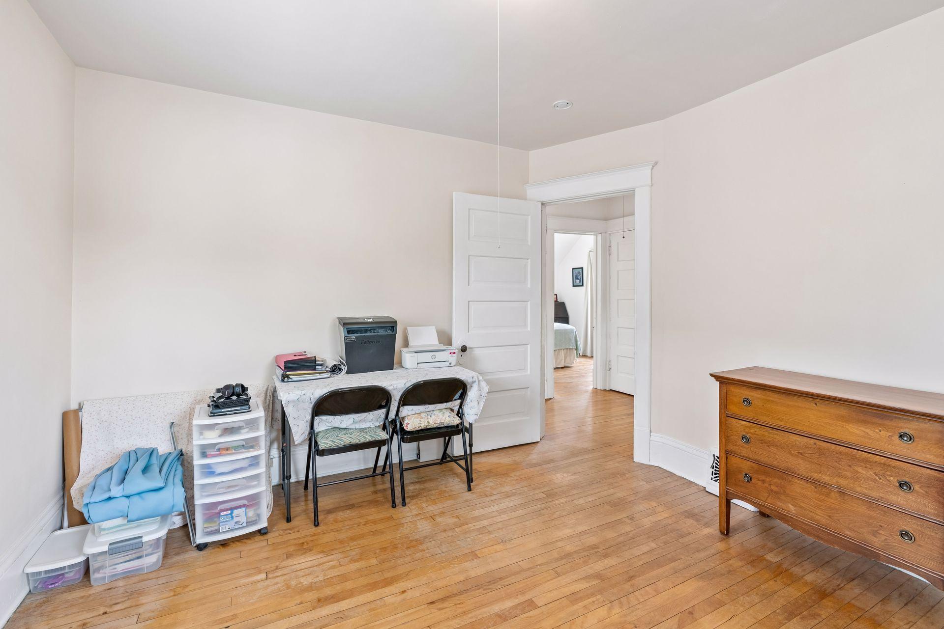 View of Residential at 1092 15th Avenue, Minneapolis MN 55414, Minneapolis (24 of 30) - Mike Wilen | Minnesota Team Real Estate