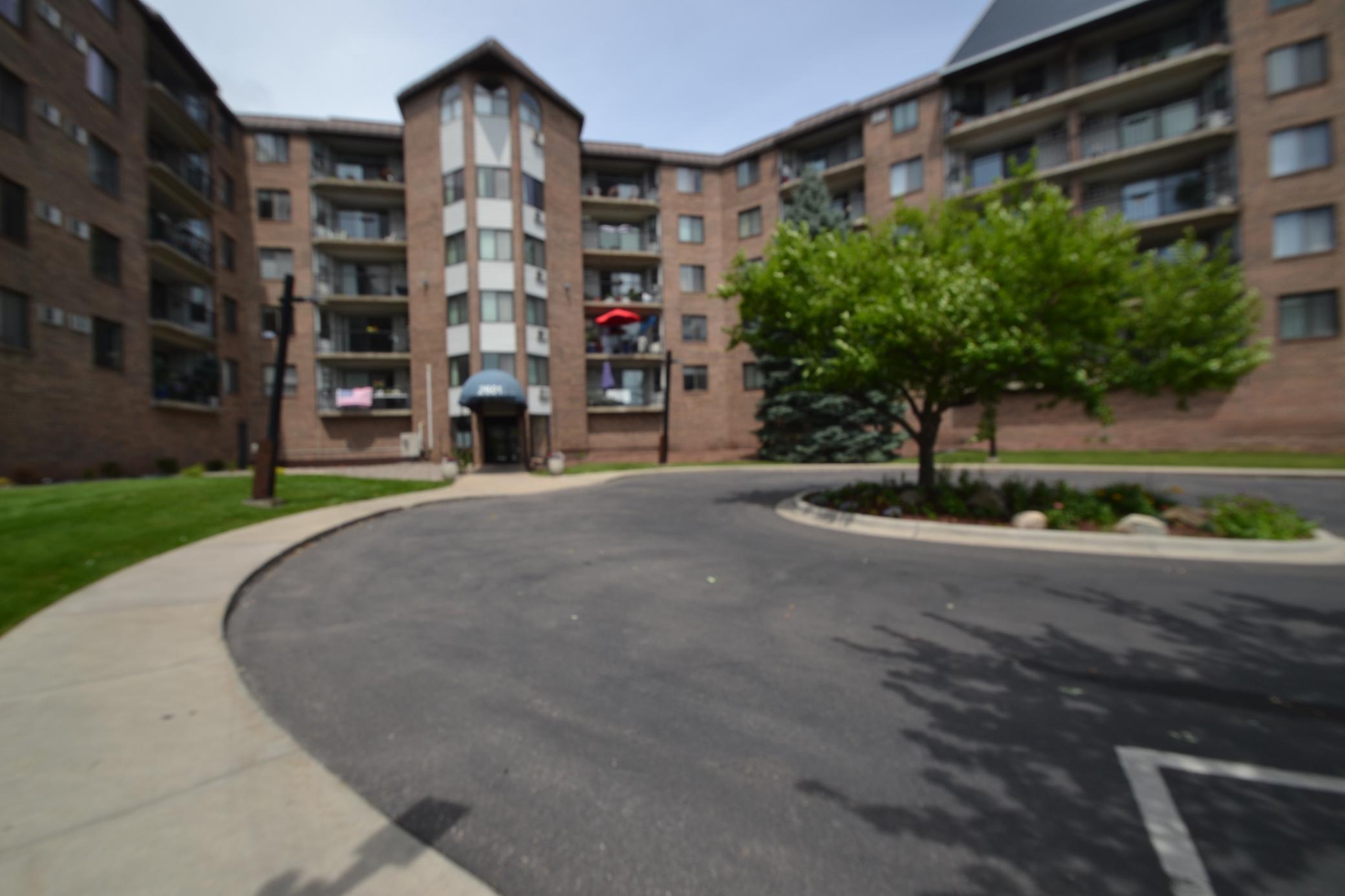 View of Residential at 2601 Kenzie Terrace #429, Saint Anthony MN 55418, Saint Anthony (24 of 44) - Mike Wilen | Minnesota Team Real Estate