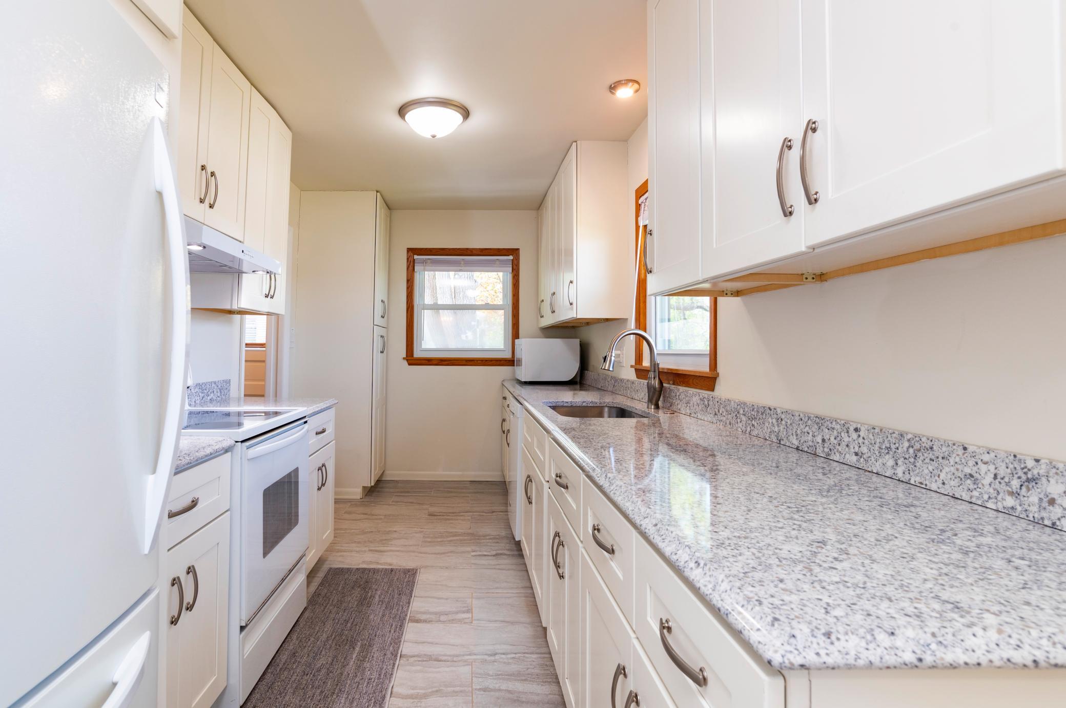 View of Residential at 2843 Churchill Street, Roseville MN 55113, Roseville (12 of 34) - Mike Wilen | Minnesota Team Real Estate