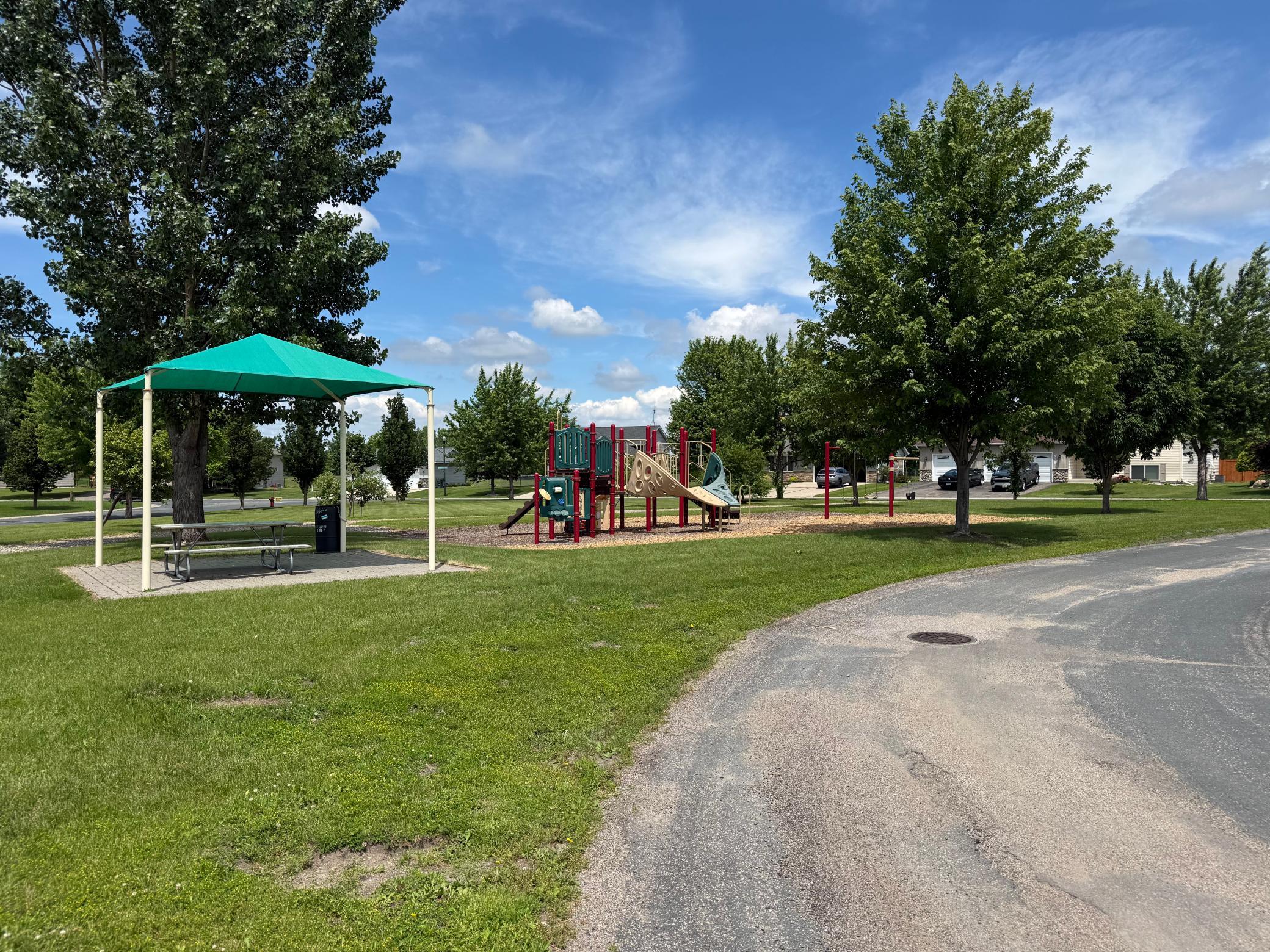 View of Residential at 445 Maryland Street, Hutchinson MN 55350, Hutchinson (10 of 13) - Mike Wilen | Minnesota Team Real Estate