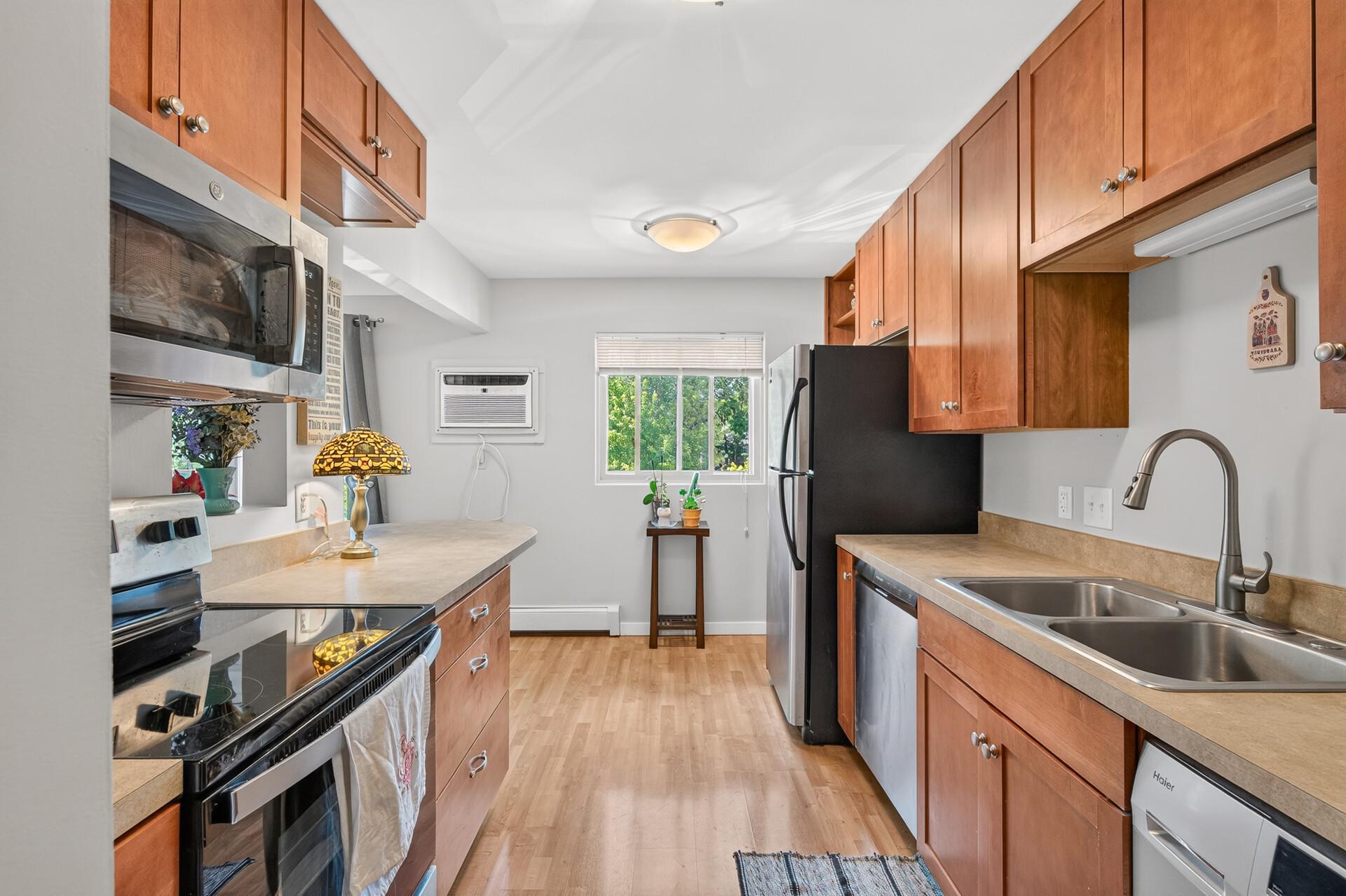 View of Residential at 240 Wentworth Avenue #306, West Saint Paul MN 55118, West Saint Paul (12 of 30) - Mike Wilen | Minnesota Team Real Estate