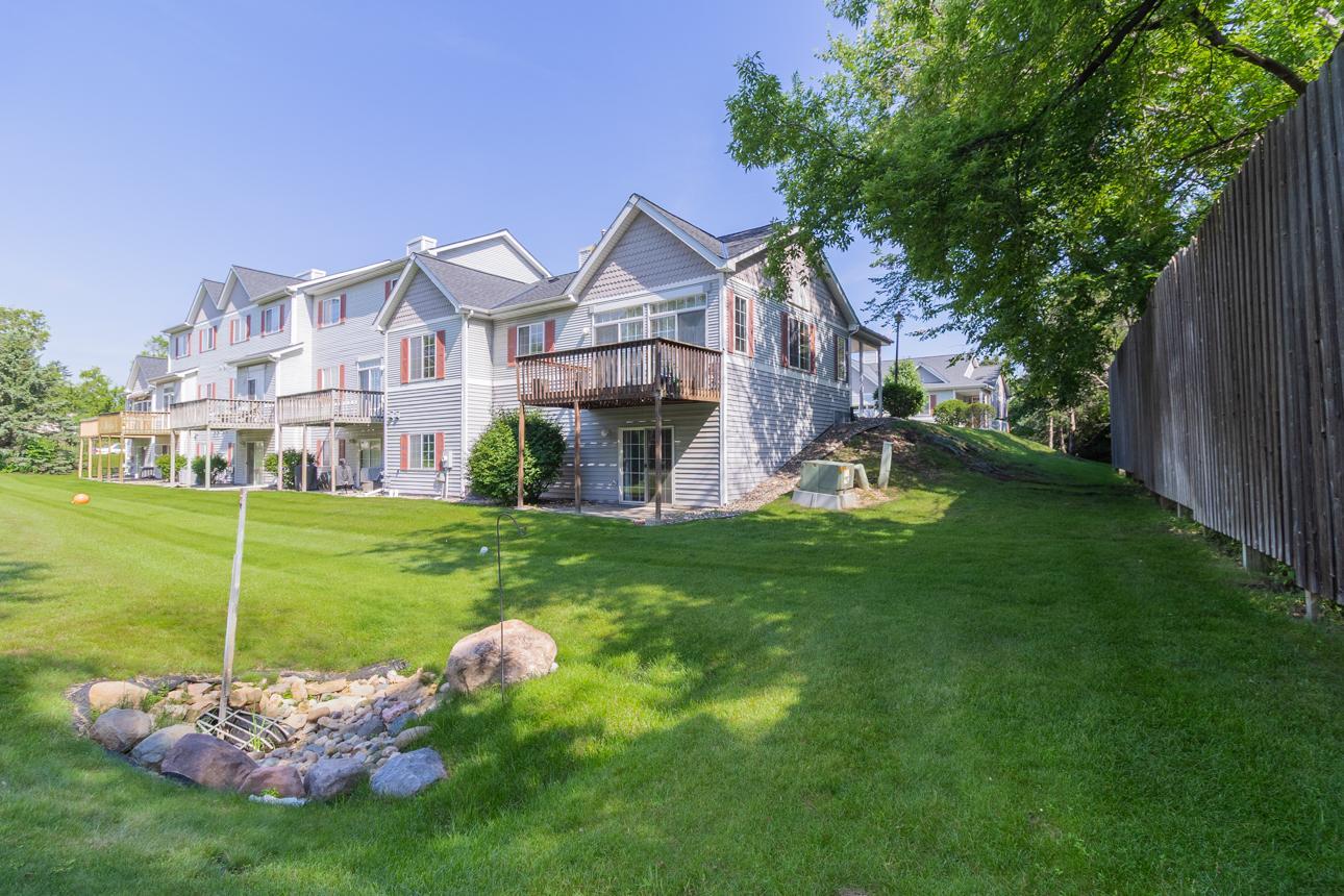 View of Residential at 1898 Christensen Avenue, West Saint Paul MN 55118, West Saint Paul (6 of 33) - Mike Wilen | Minnesota Team Real Estate