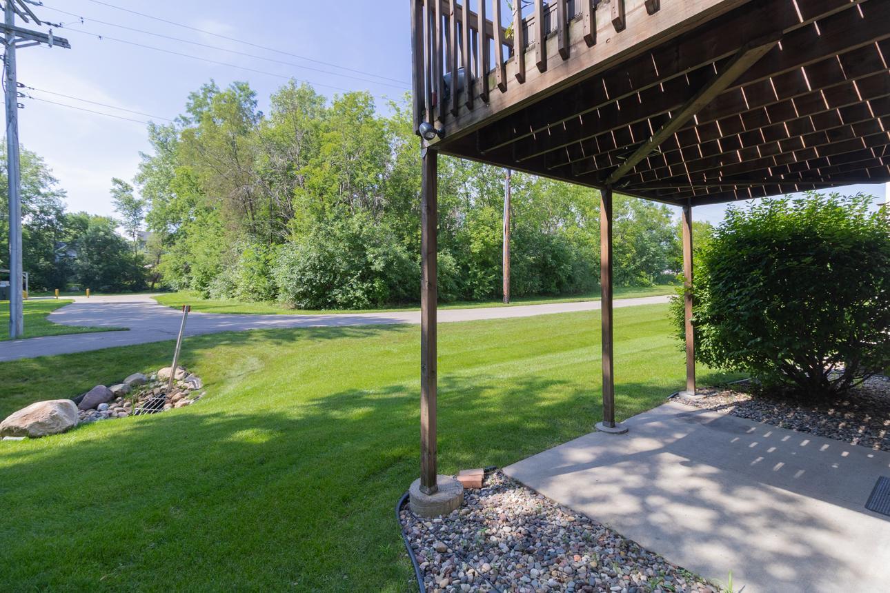 View of Residential at 1898 Christensen Avenue, West Saint Paul MN 55118, West Saint Paul (4 of 33) - Mike Wilen | Minnesota Team Real Estate