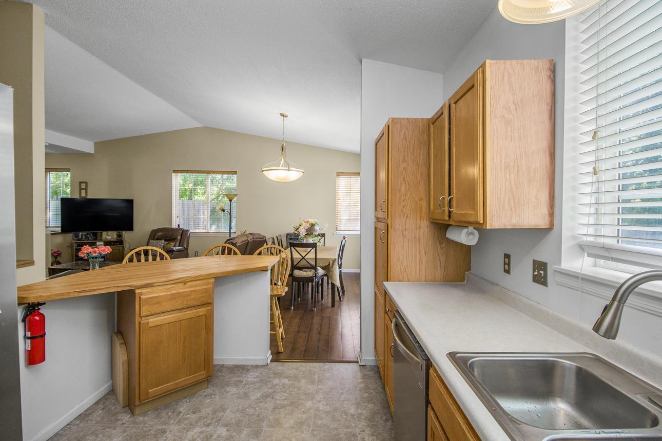 View of Residential at 1898 Christensen Avenue, West Saint Paul MN 55118, West Saint Paul (13 of 33) - Mike Wilen | Minnesota Team Real Estate