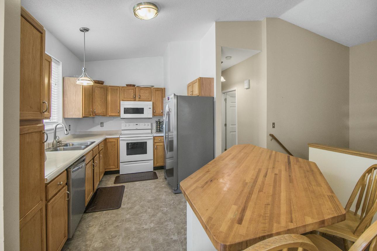 View of Residential at 1898 Christensen Avenue, West Saint Paul MN 55118, West Saint Paul (11 of 33) - Mike Wilen | Minnesota Team Real Estate