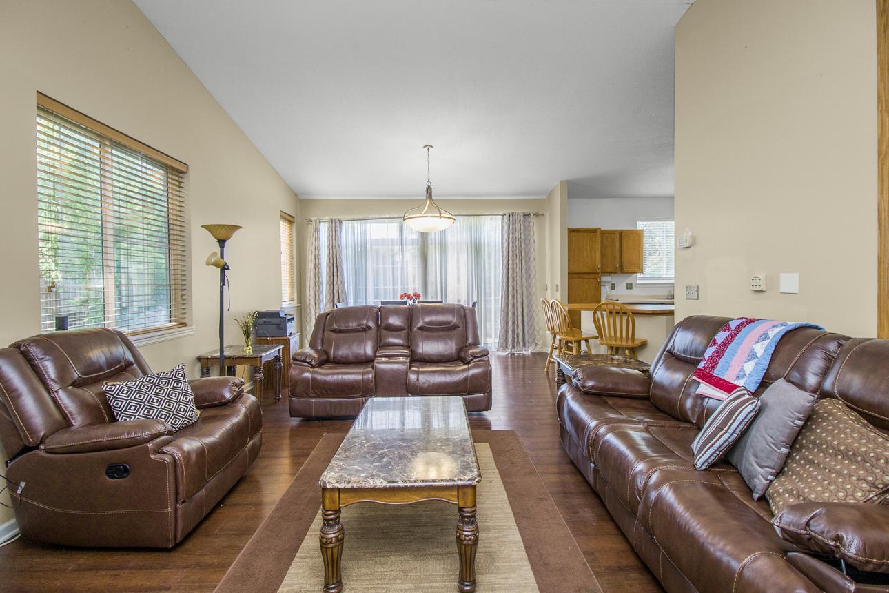 View of Residential at 1898 Christensen Avenue, West Saint Paul MN 55118, West Saint Paul (9 of 33) - Mike Wilen | Minnesota Team Real Estate