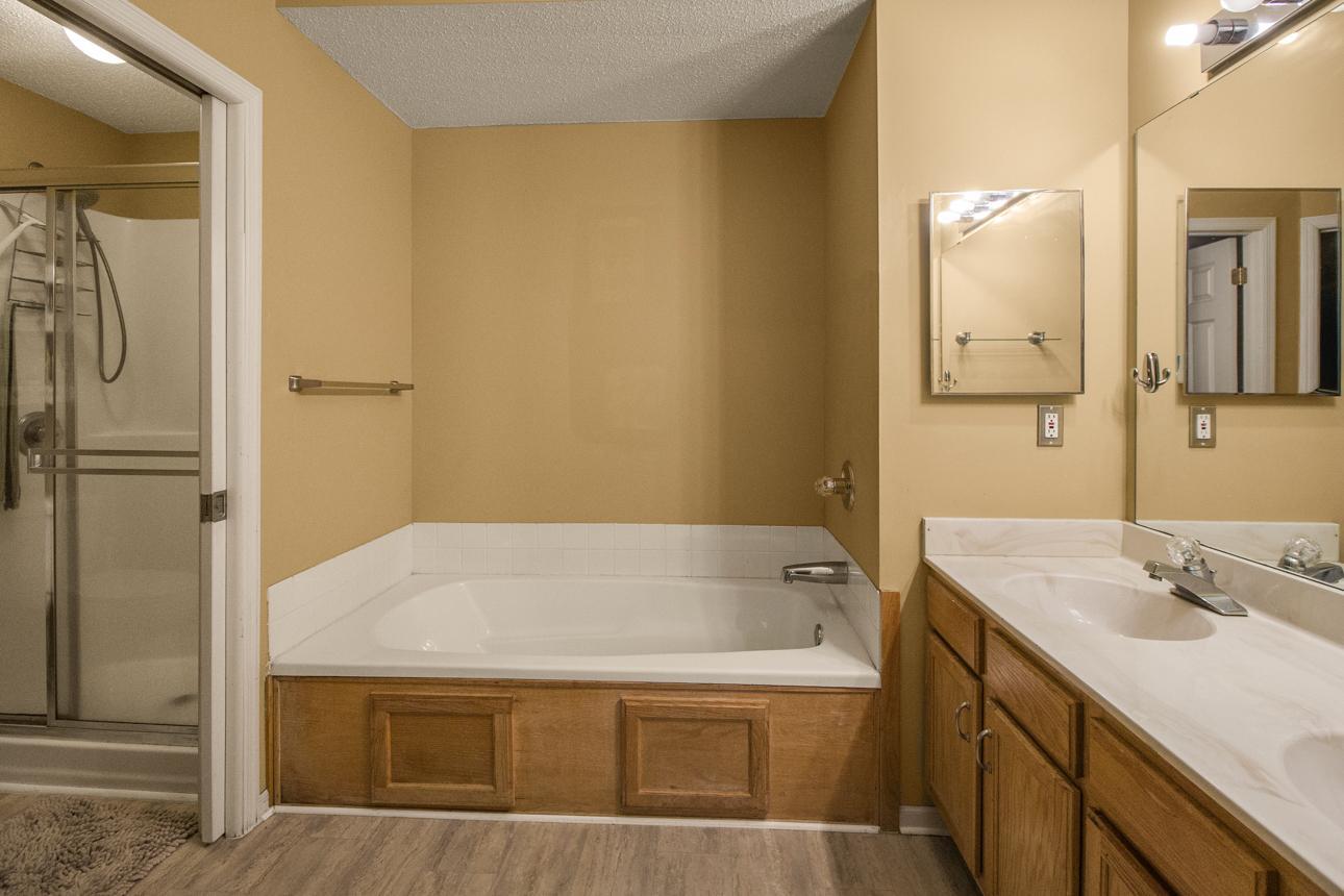 View of Residential at 1898 Christensen Avenue, West Saint Paul MN 55118, West Saint Paul (21 of 33) - Mike Wilen | Minnesota Team Real Estate