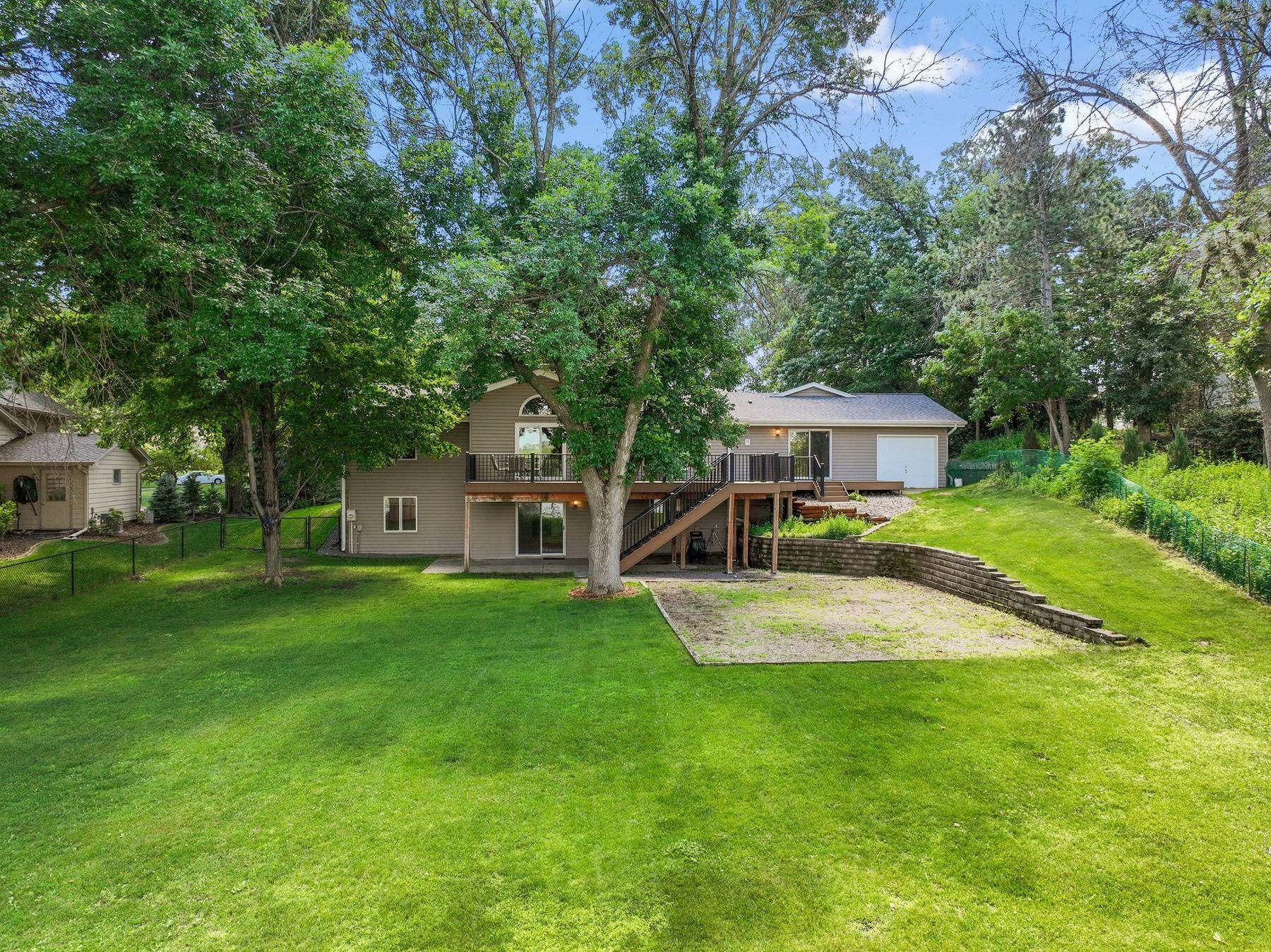View of Residential at 15700 Logarto Lane, Burnsville MN 55306, Burnsville (58 of 71) - Mike Wilen | Minnesota Team Real Estate