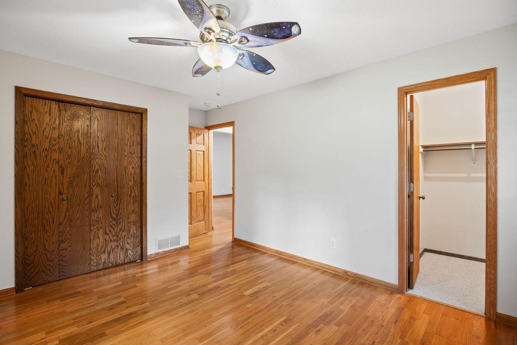 View of Residential at 15700 Logarto Lane, Burnsville MN 55306, Burnsville (33 of 71) - Mike Wilen | Minnesota Team Real Estate