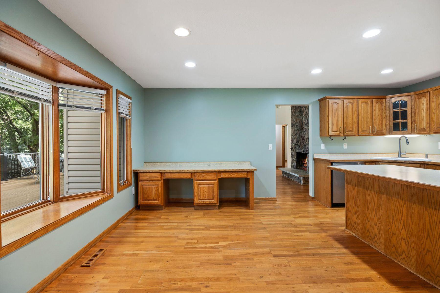 View of Residential at 15700 Logarto Lane, Burnsville MN 55306, Burnsville (21 of 71) - Mike Wilen | Minnesota Team Real Estate