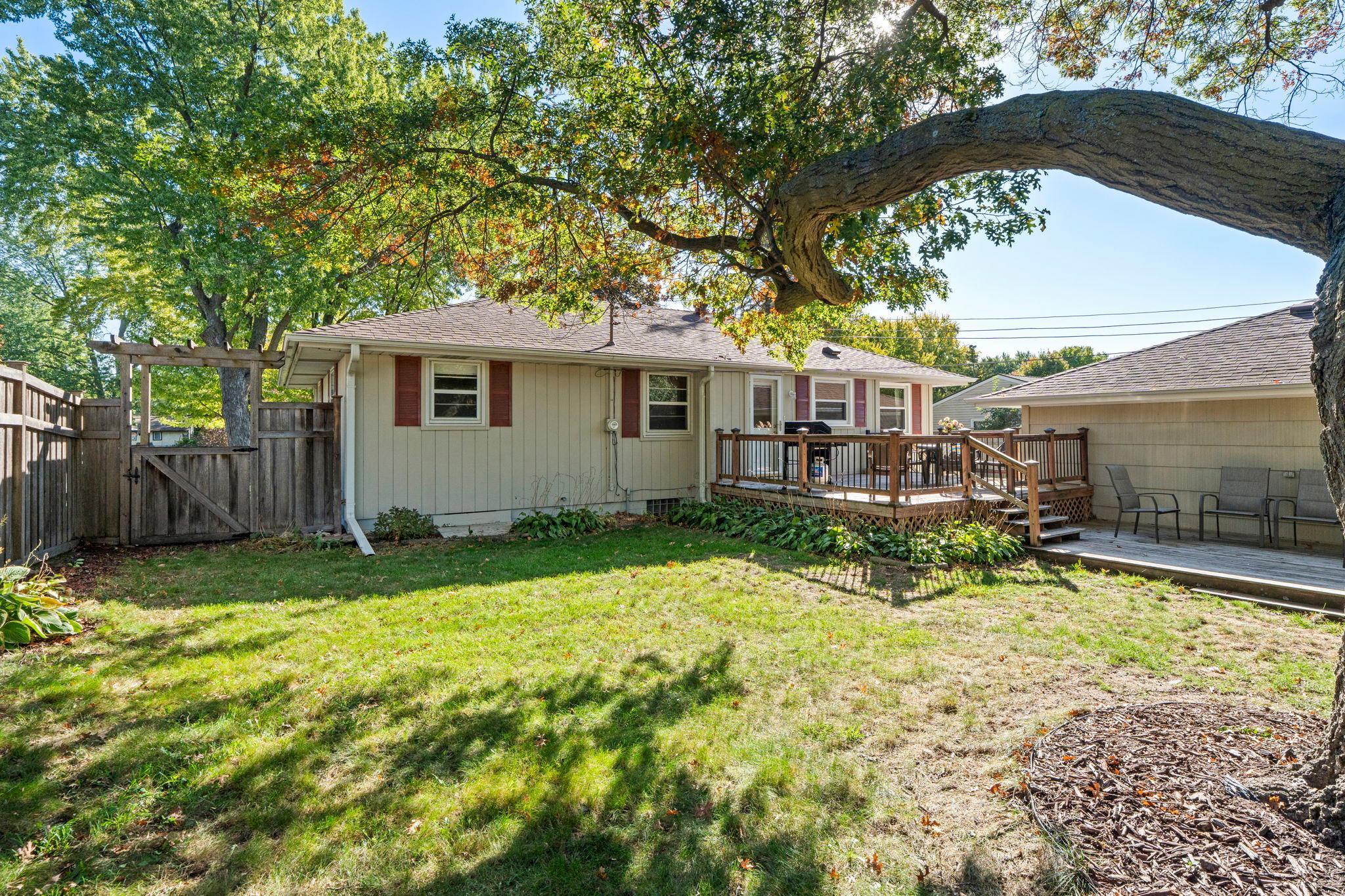 View of Residential at 5843 June Avenue, Brooklyn Center MN 55429, Brooklyn Center (56 of 63) - Mike Wilen | Minnesota Team Real Estate