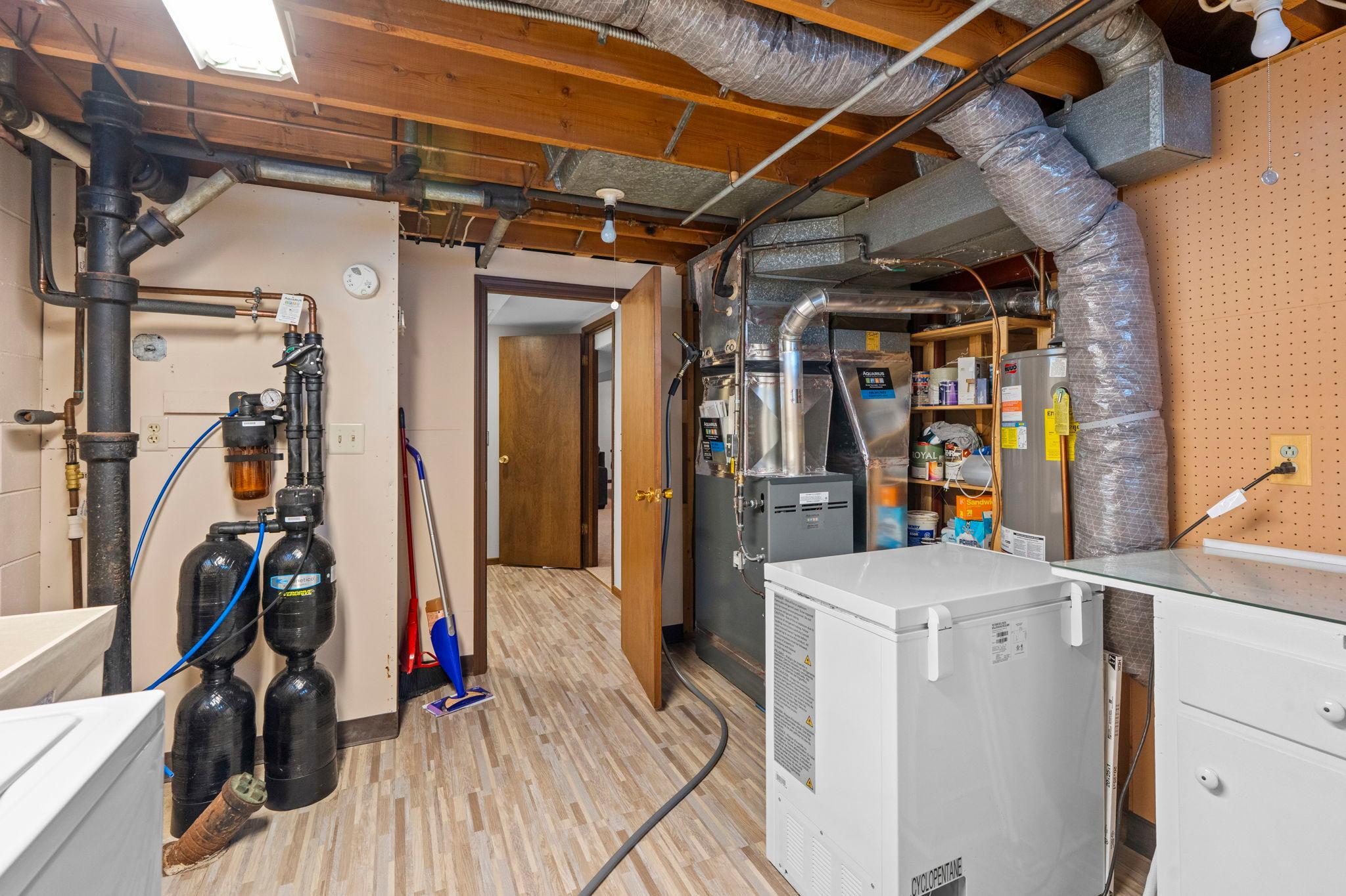 View of Residential at 5843 June Avenue, Brooklyn Center MN 55429, Brooklyn Center (46 of 63) - Mike Wilen | Minnesota Team Real Estate