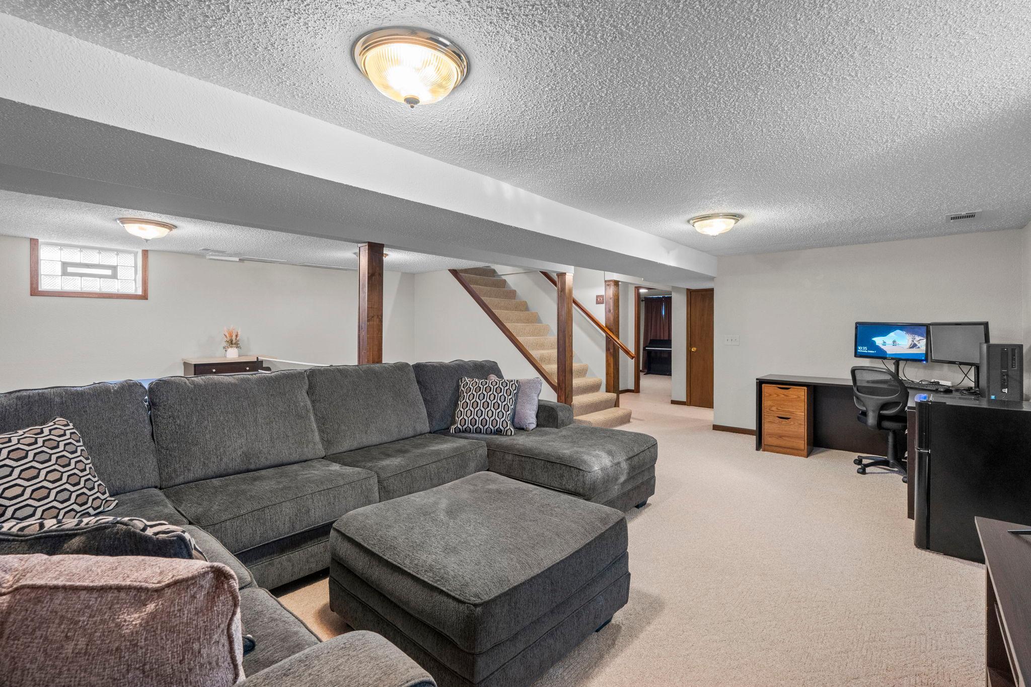 View of Residential at 5843 June Avenue, Brooklyn Center MN 55429, Brooklyn Center (38 of 63) - Mike Wilen | Minnesota Team Real Estate