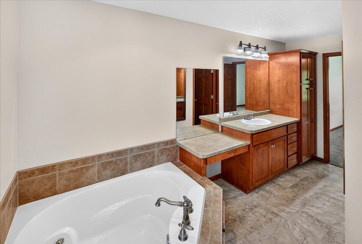 View of Residential at 2001 Buffalo Run Road, Buffalo MN 55313, Buffalo (25 of 55) - Mike Wilen | Minnesota Team Real Estate