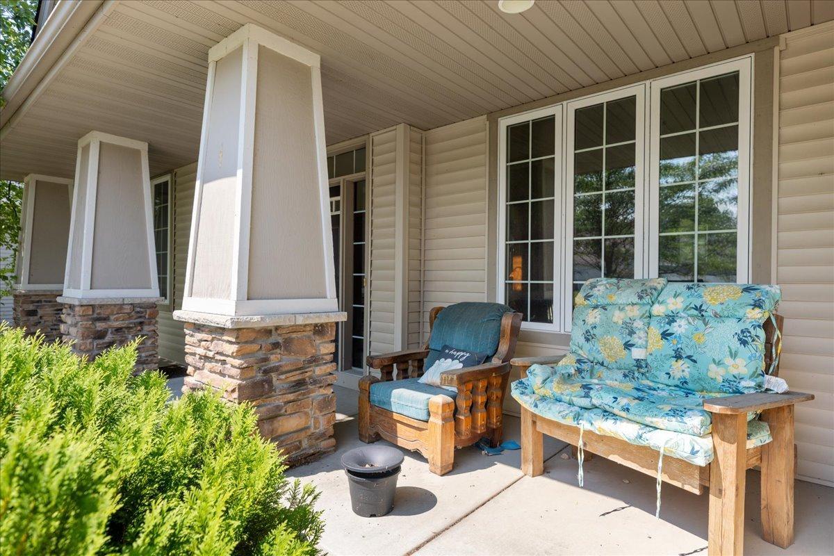 View of Residential at 2001 Buffalo Run Road, Buffalo MN 55313, Buffalo (2 of 55) - Mike Wilen | Minnesota Team Real Estate