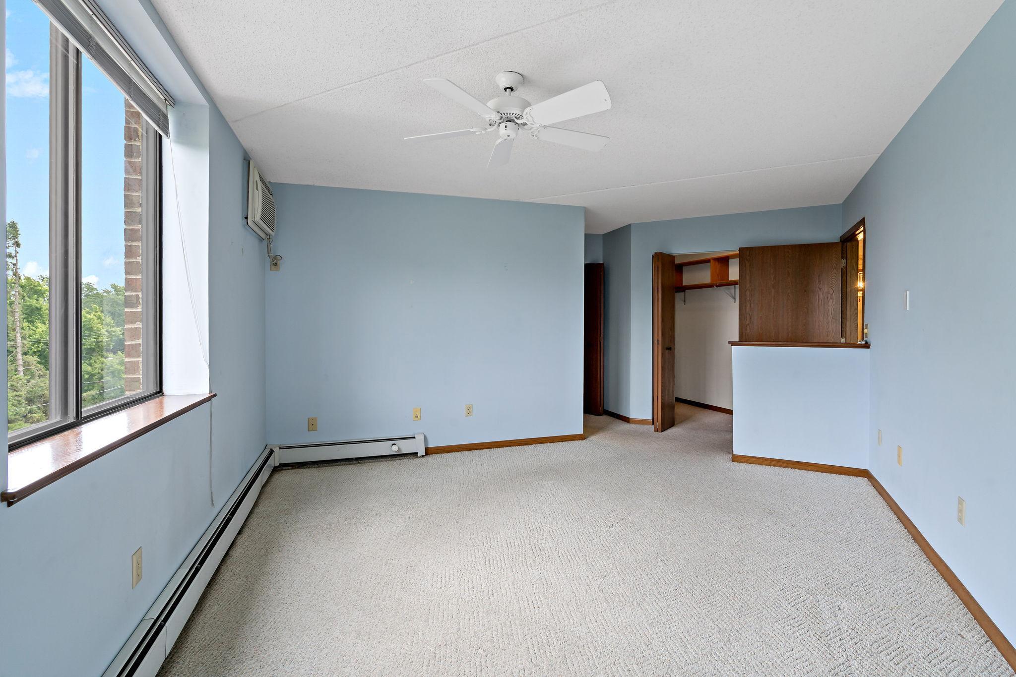 View of Residential at 2601 Kenzie Terrace #315, Saint Anthony MN 55418, Saint Anthony (21 of 31) - Mike Wilen | Minnesota Team Real Estate