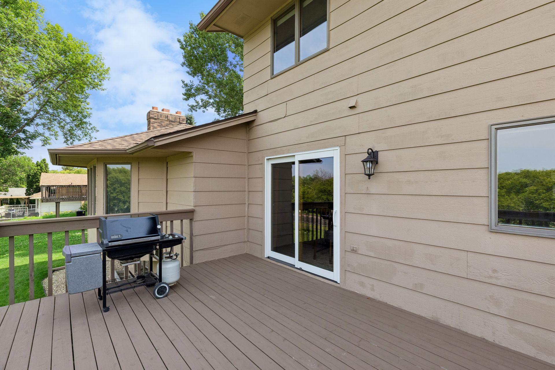 View of Residential at 7885 Kingsview Lane, Maple Grove MN 55311, Maple Grove (45 of 58) - Mike Wilen | Minnesota Team Real Estate
