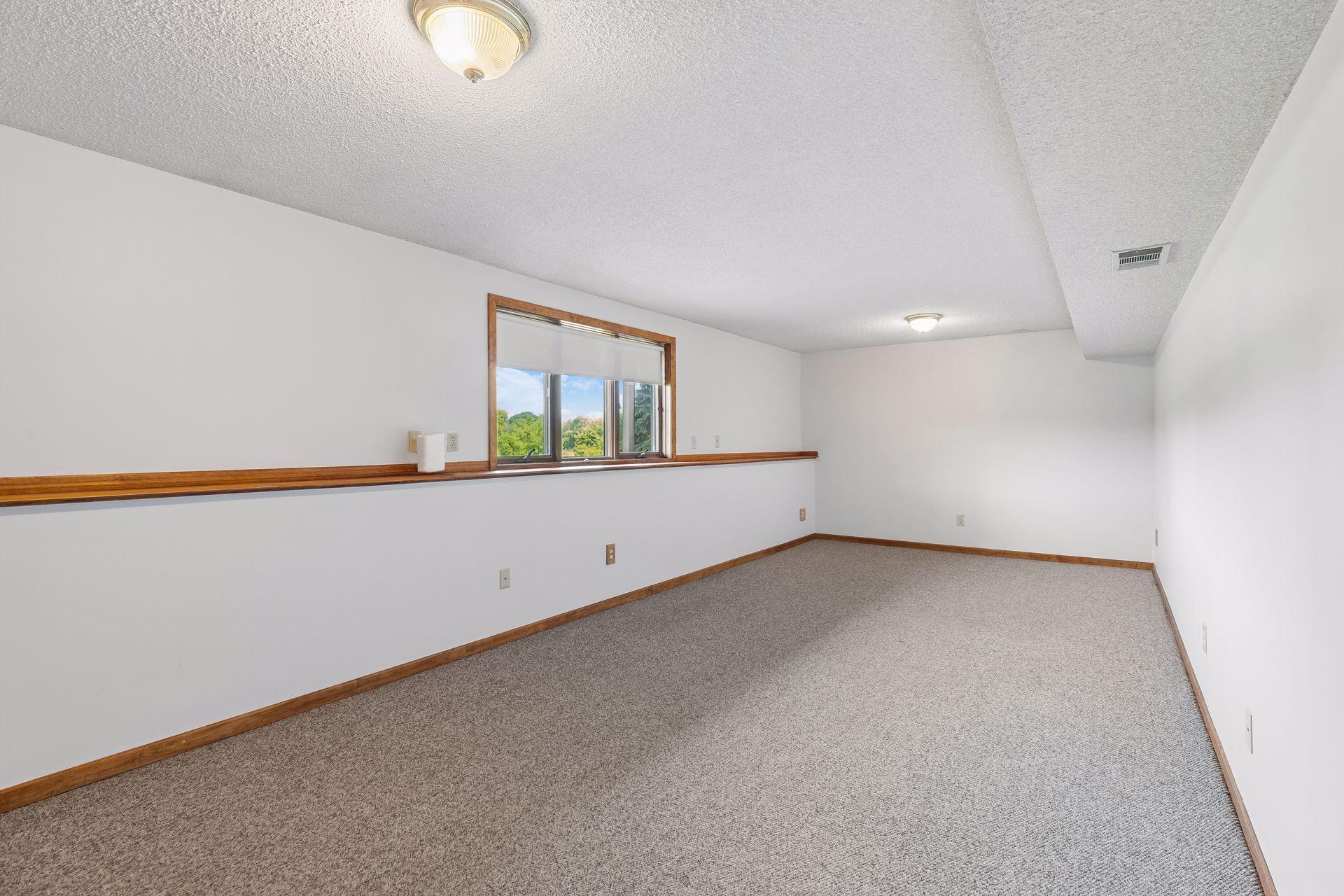 View of Residential at 7885 Kingsview Lane, Maple Grove MN 55311, Maple Grove (37 of 58) - Mike Wilen | Minnesota Team Real Estate