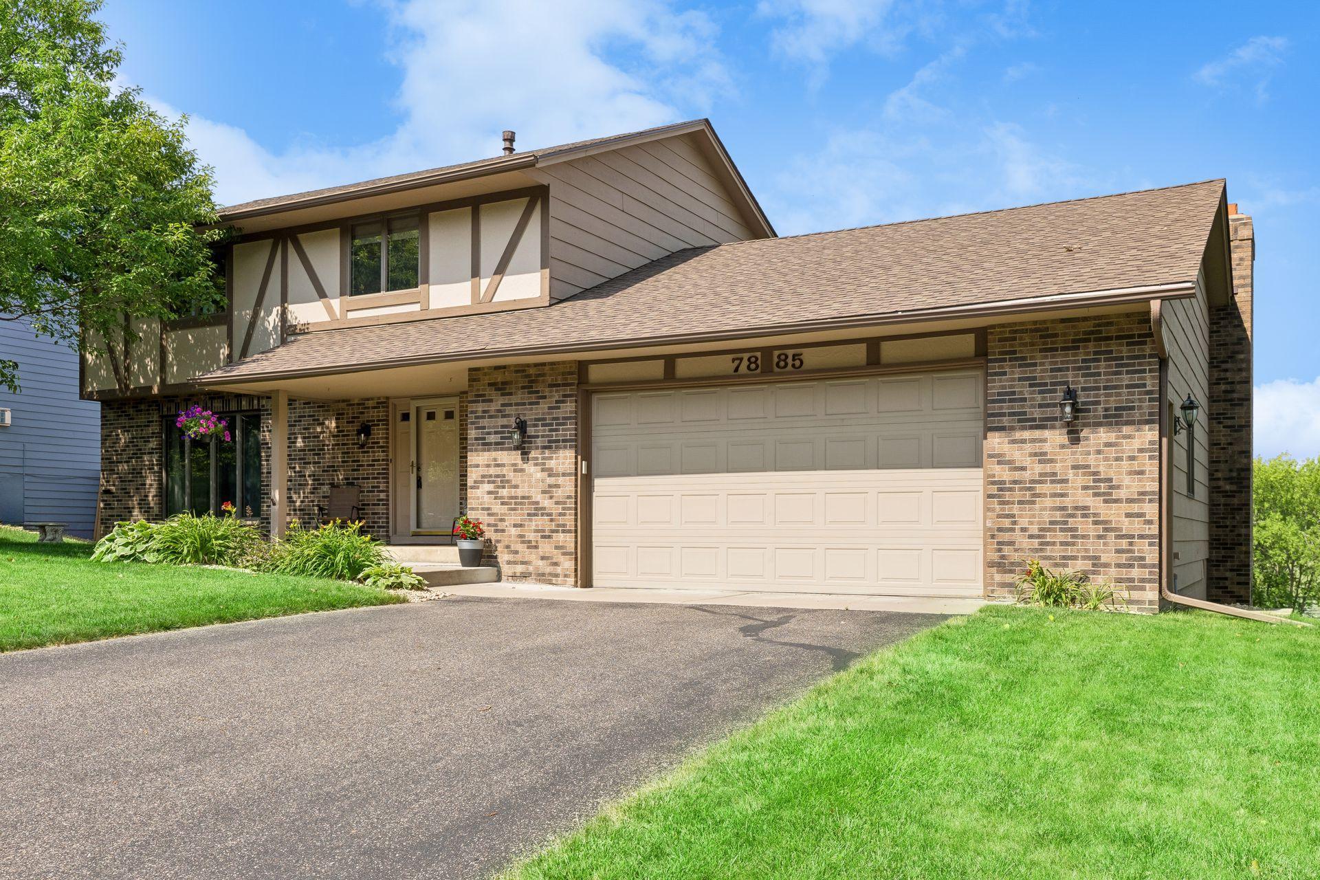 View of Residential at 7885 Kingsview Lane, Maple Grove MN 55311, Maple Grove (2 of 58) - Mike Wilen | Minnesota Team Real Estate