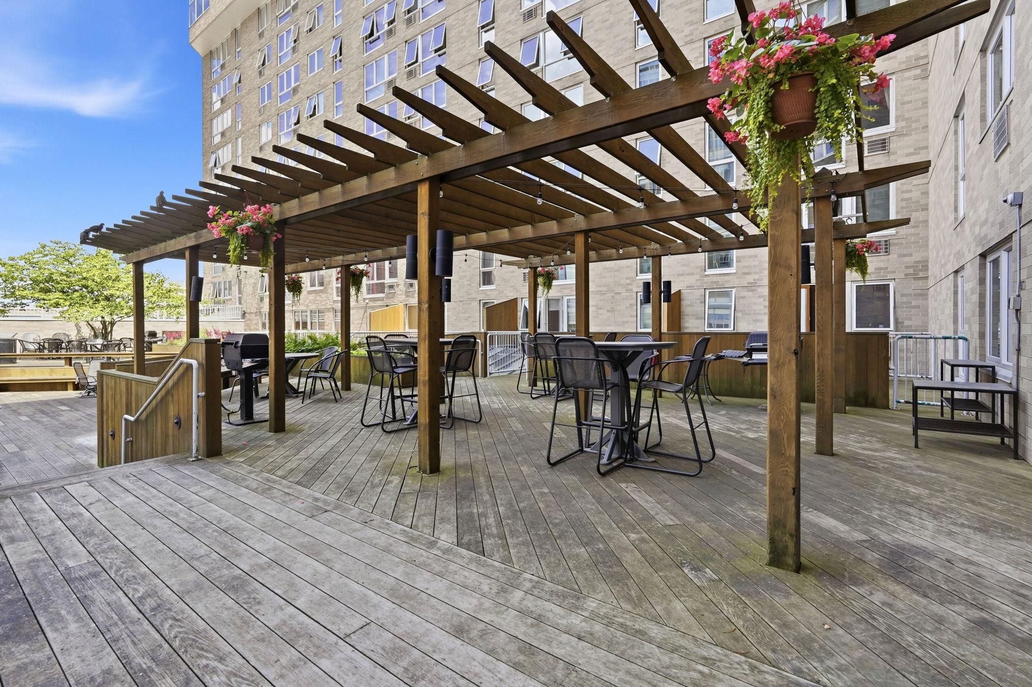 View of Residential at 433 7th Street #2113, Minneapolis MN 55415, Minneapolis (48 of 64) - Mike Wilen | Minnesota Team Real Estate