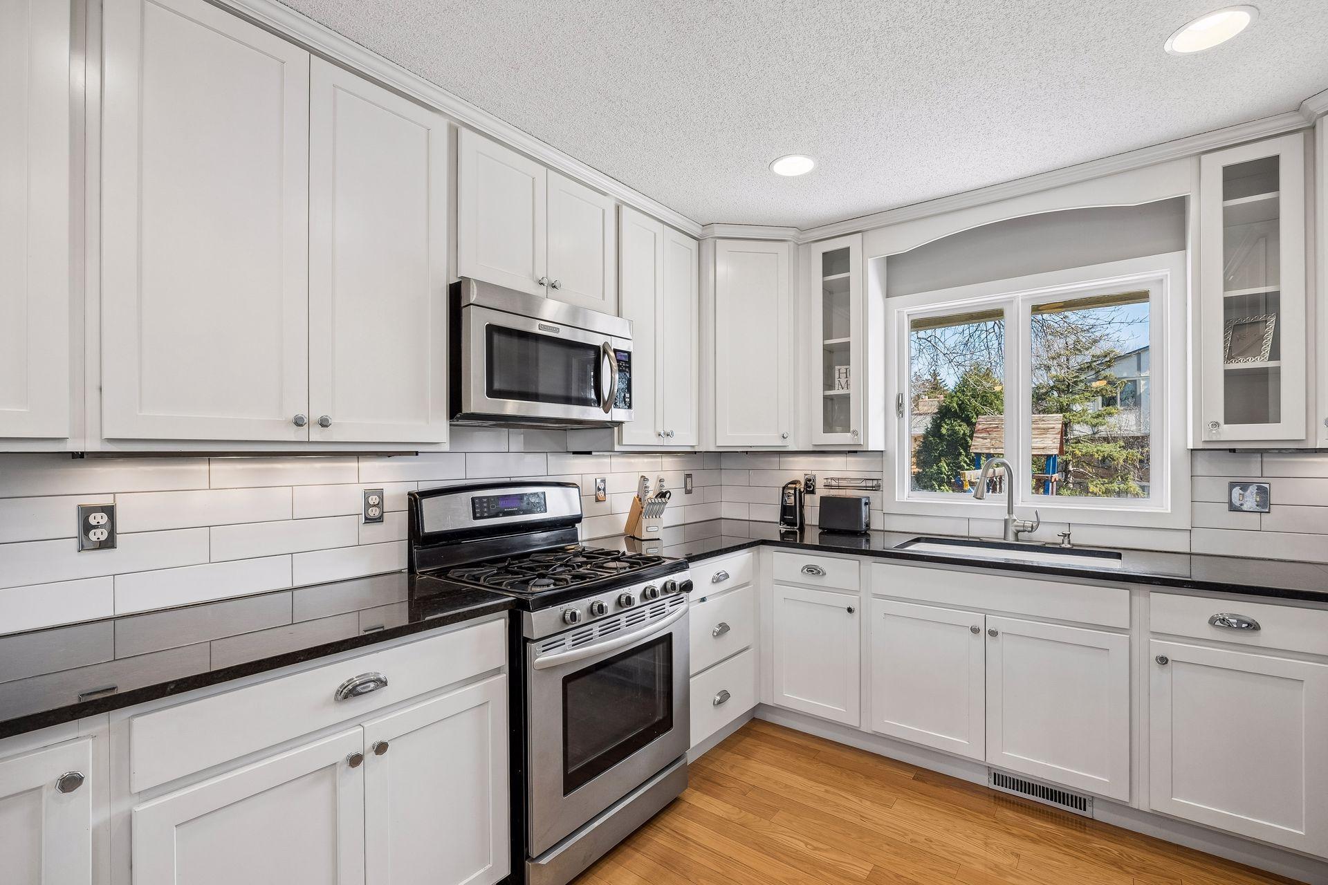 View of Residential at 7221 Cornelia Drive, Edina MN 55435, Edina (13 of 41) - Mike Wilen | Minnesota Team Real Estate
